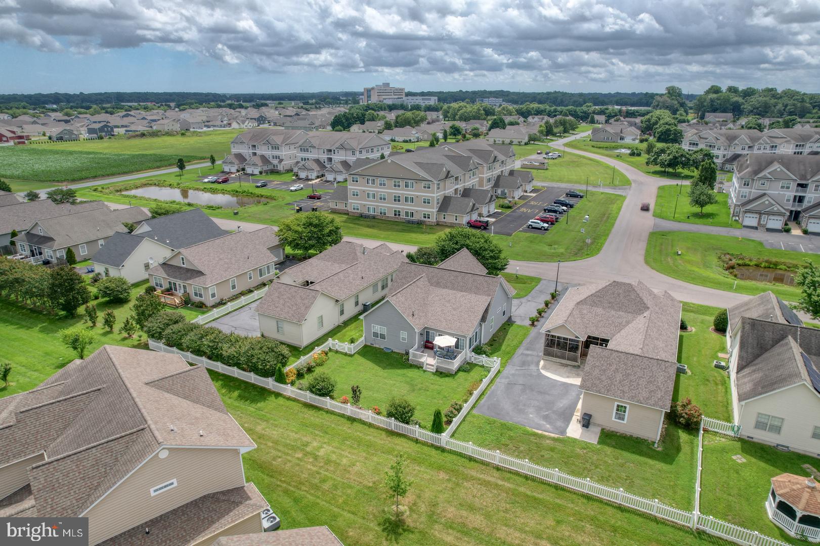 HEARTHSTONE MANOR - Residential