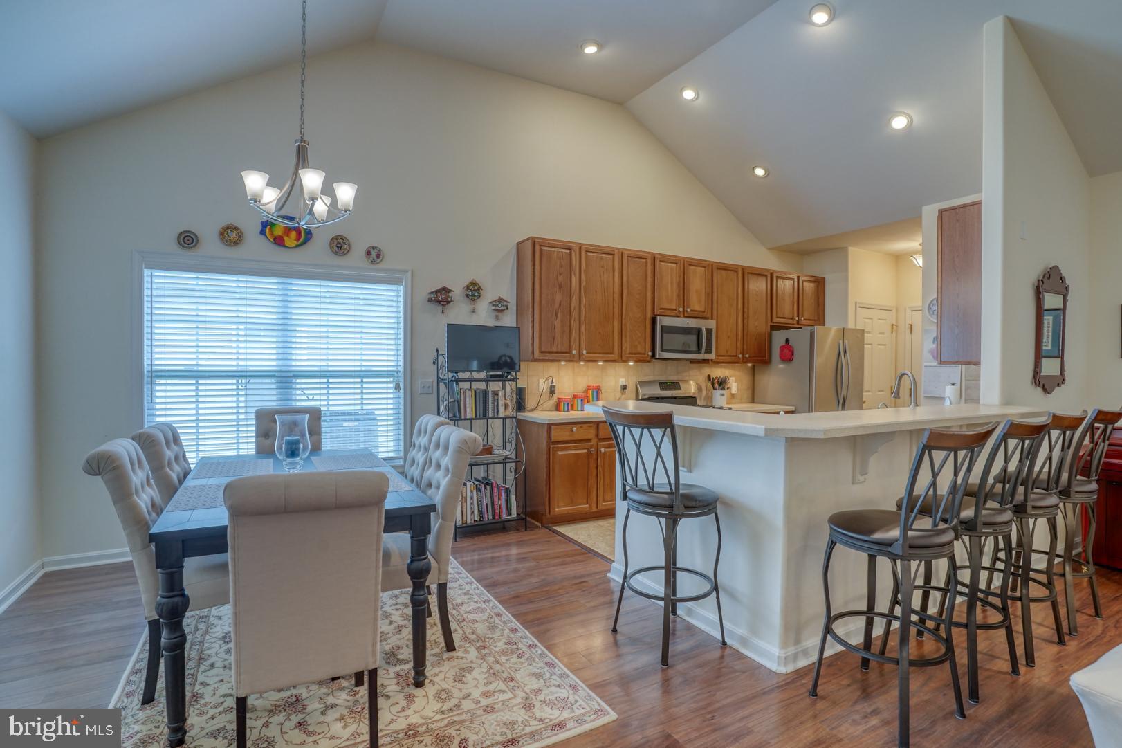 HEARTHSTONE MANOR - Residential