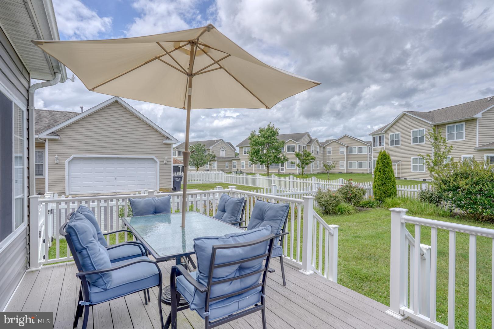 HEARTHSTONE MANOR - Residential