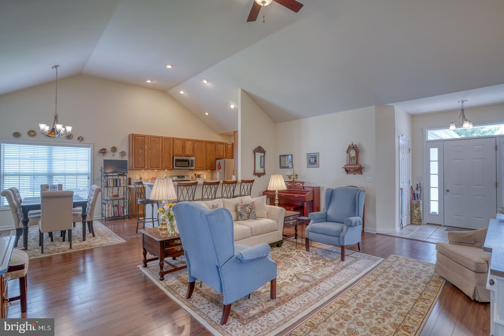 HEARTHSTONE MANOR - Residential