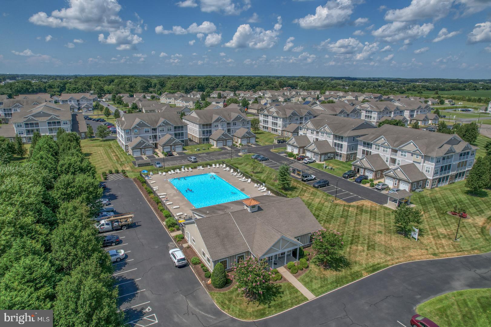 HEARTHSTONE MANOR - Residential