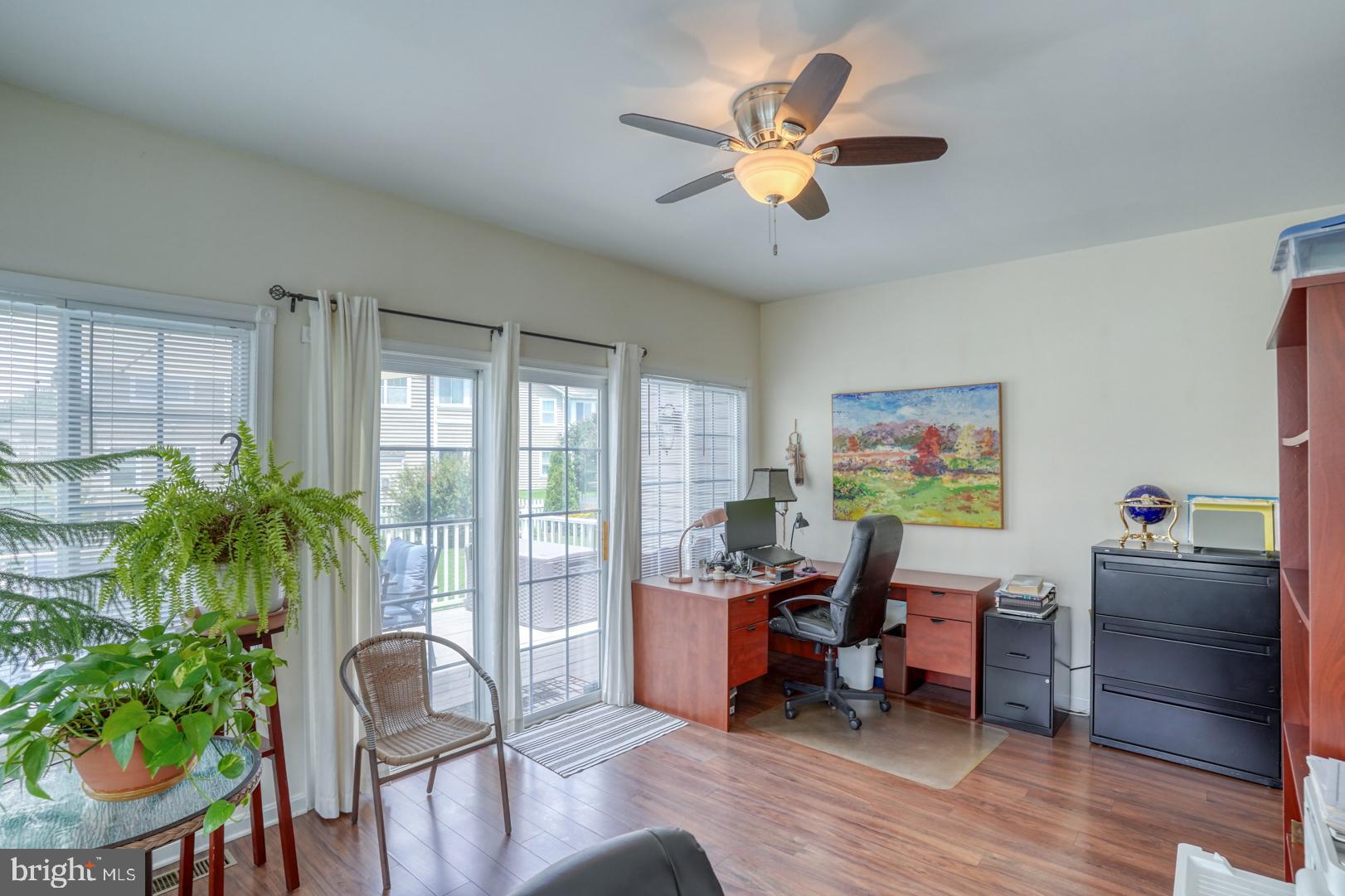 HEARTHSTONE MANOR - Residential