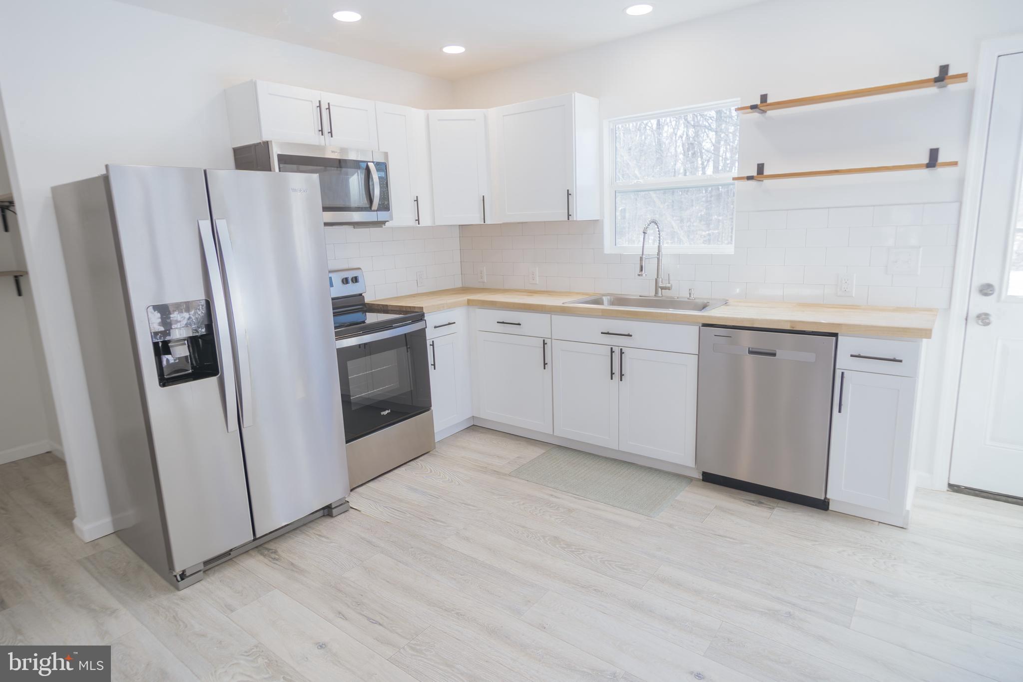 7232 ZACHARY TAYLOR HIGHWAY