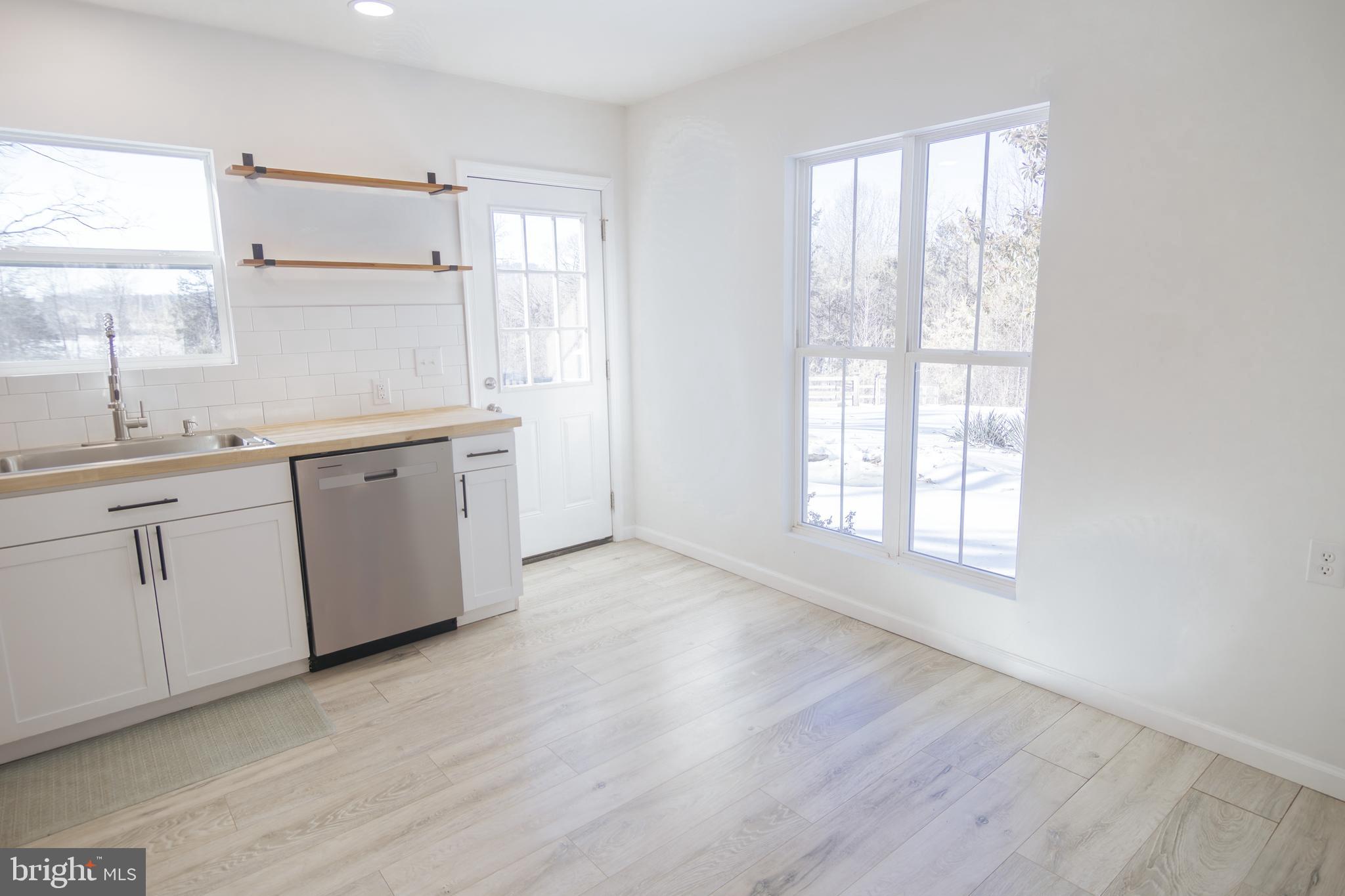 7232 ZACHARY TAYLOR HIGHWAY