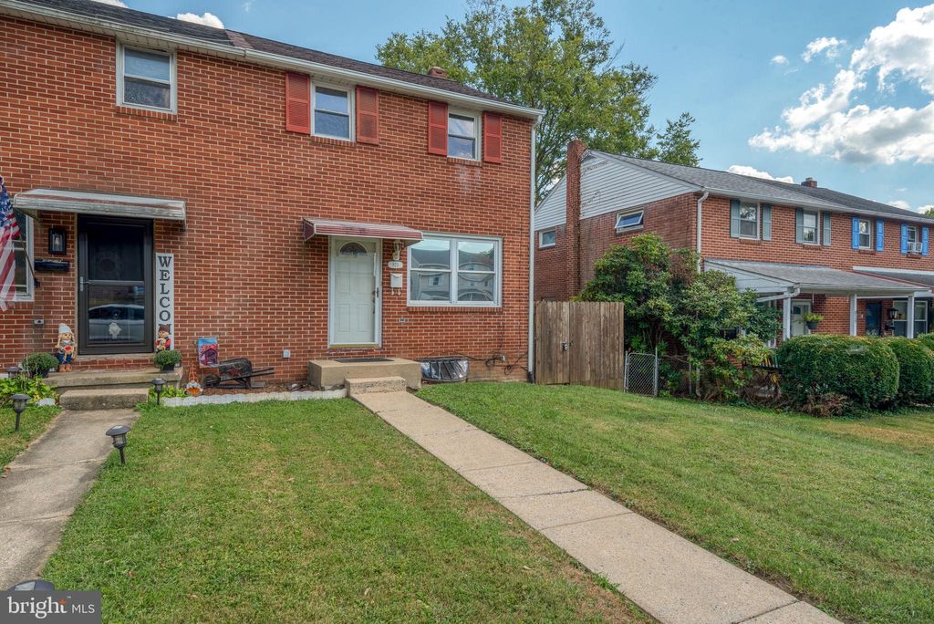 Photo of 825 S Pearl Street, LANCASTER, PA 17603 (MLS # PALA2076188)