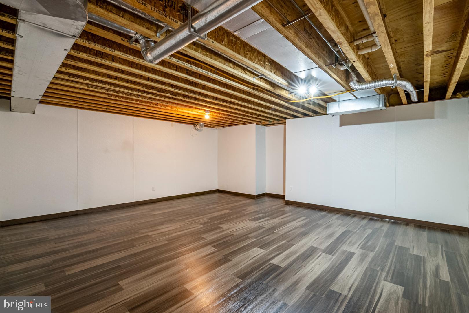 GLENWOOD ESTATES - Residential