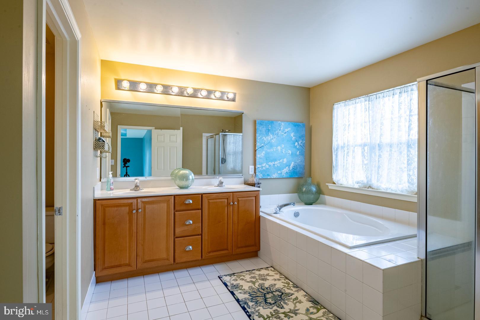 GLENWOOD ESTATES - Residential