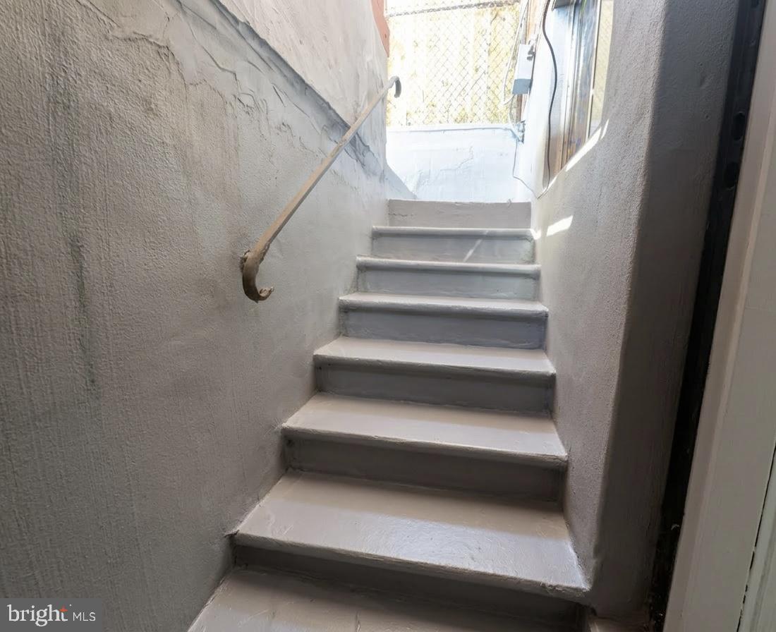 LAKELAND - Residential