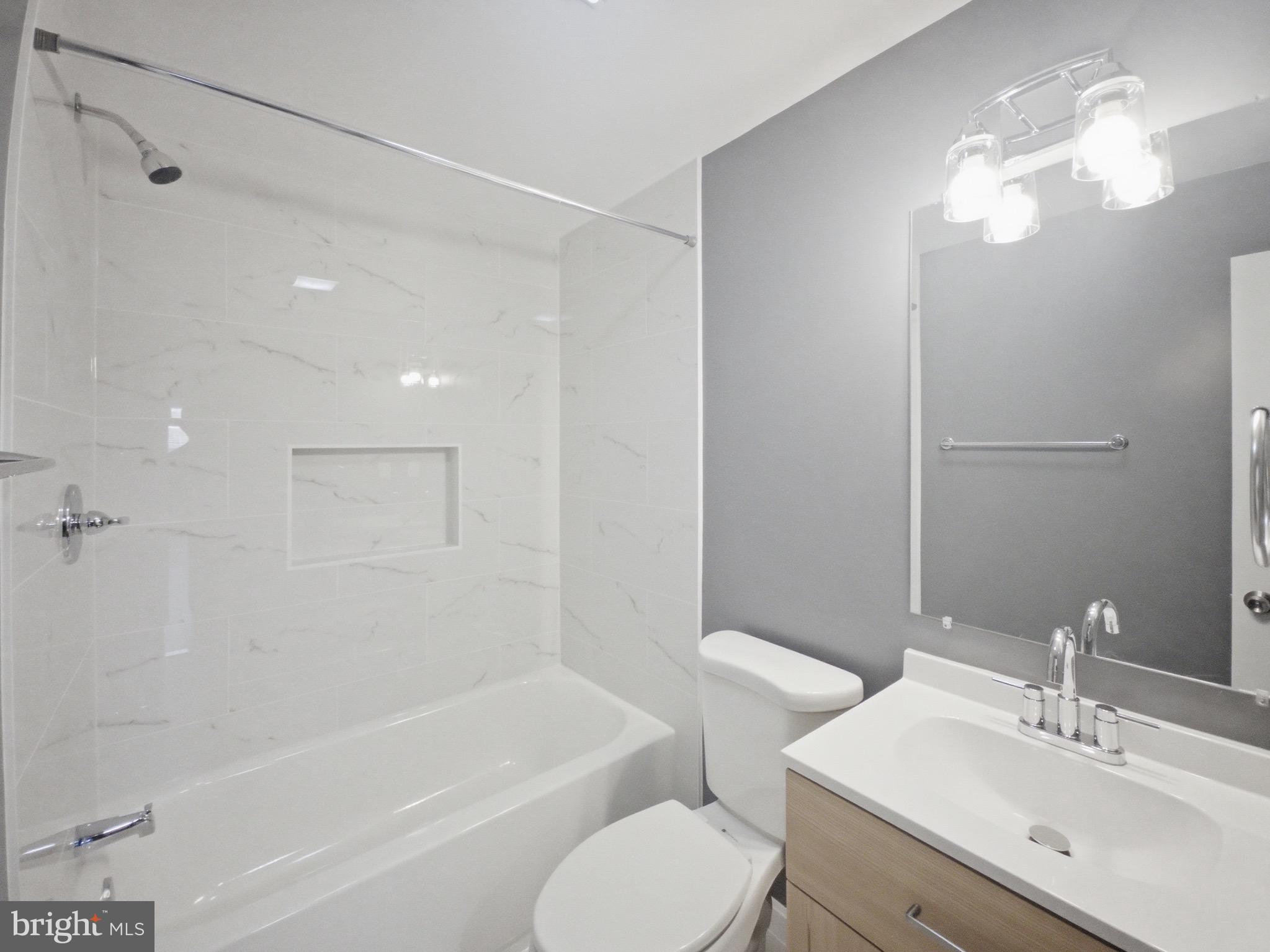 LAKELAND - Residential