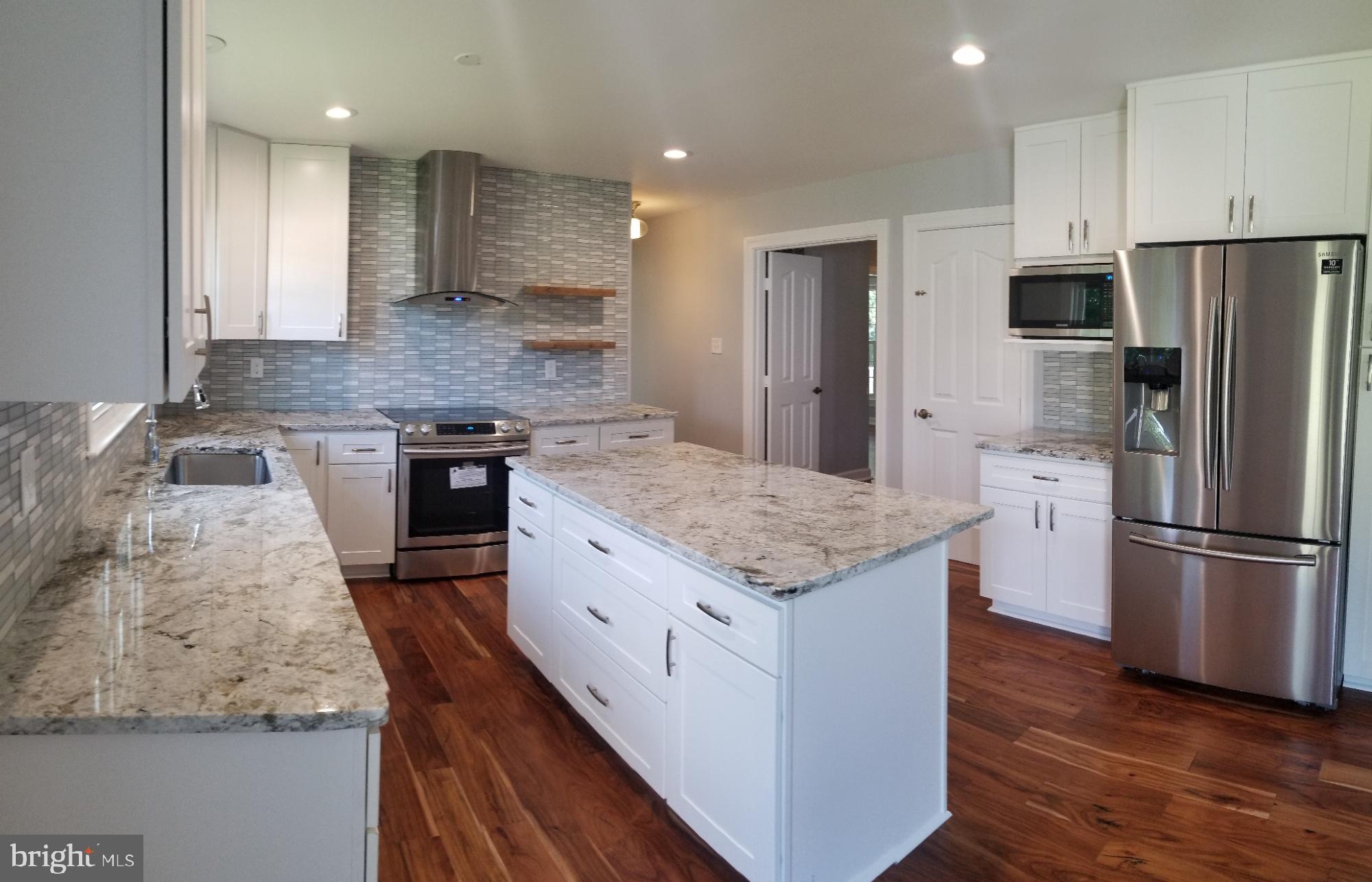 LYNN FOREST - Residential