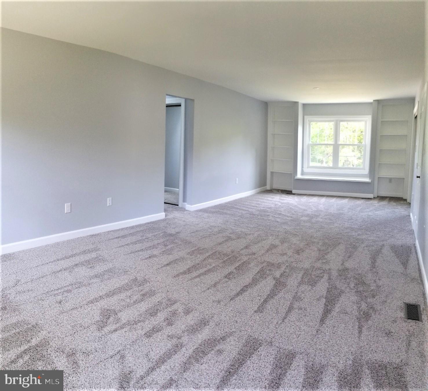 LYNN FOREST - Residential