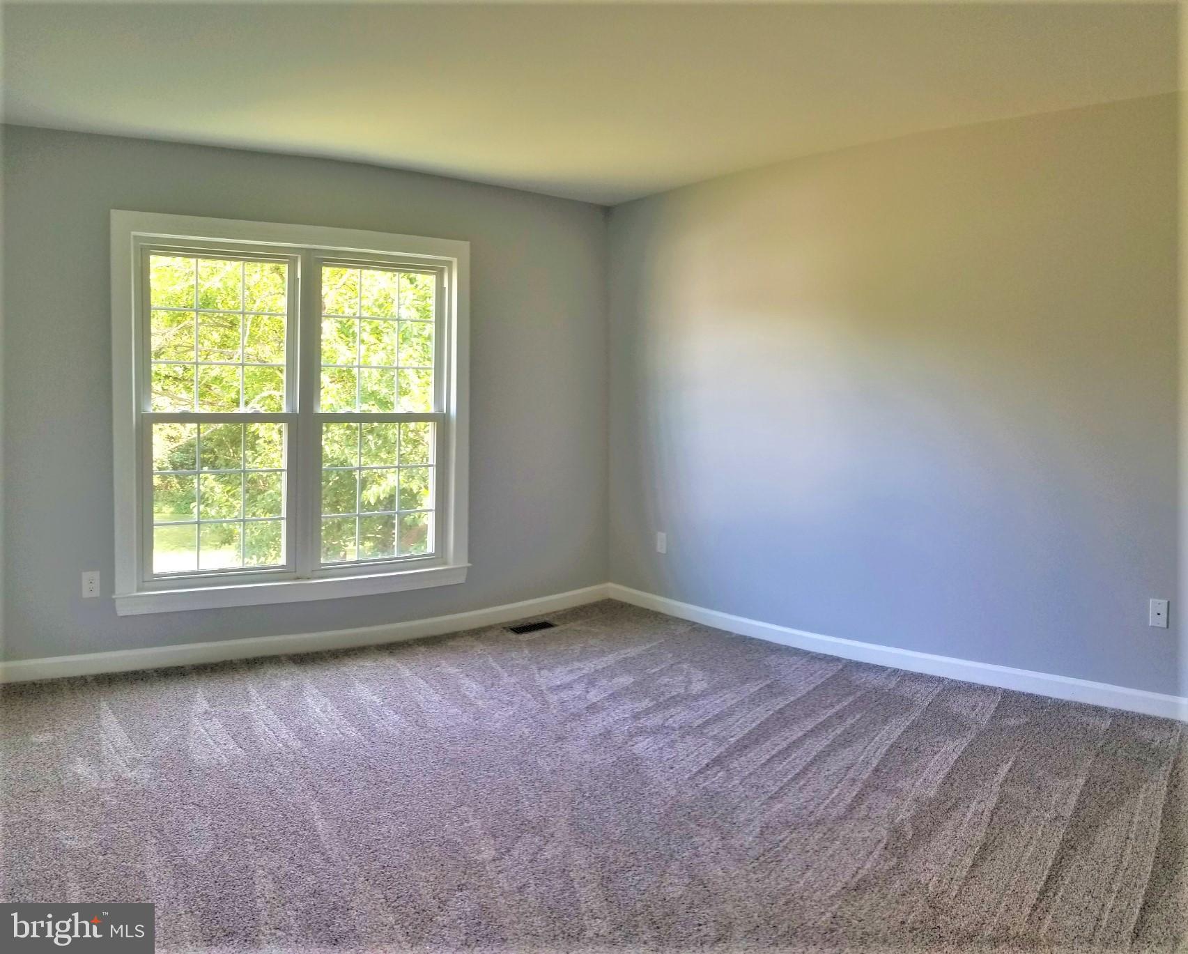 LYNN FOREST - Residential