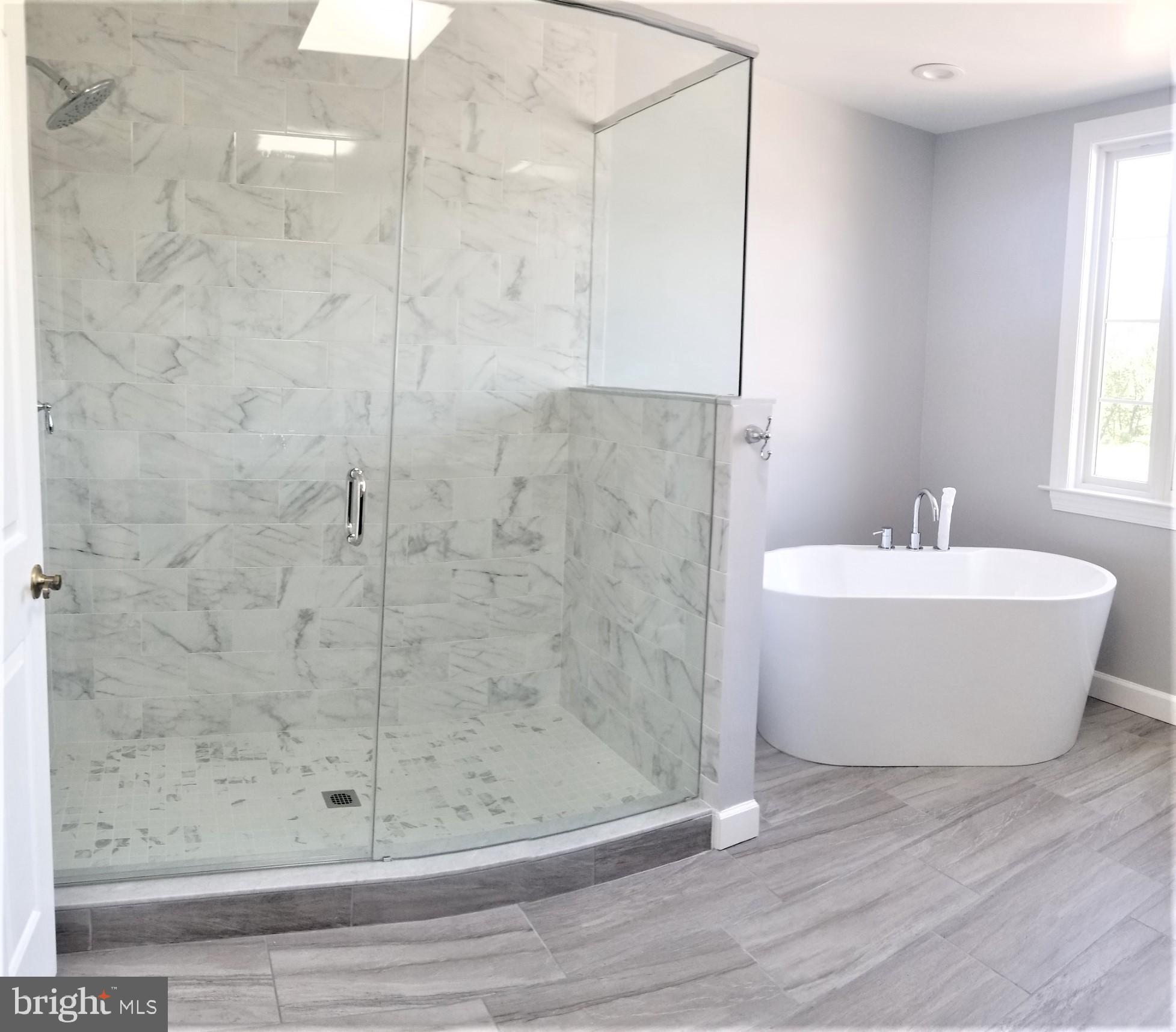 LYNN FOREST - Residential