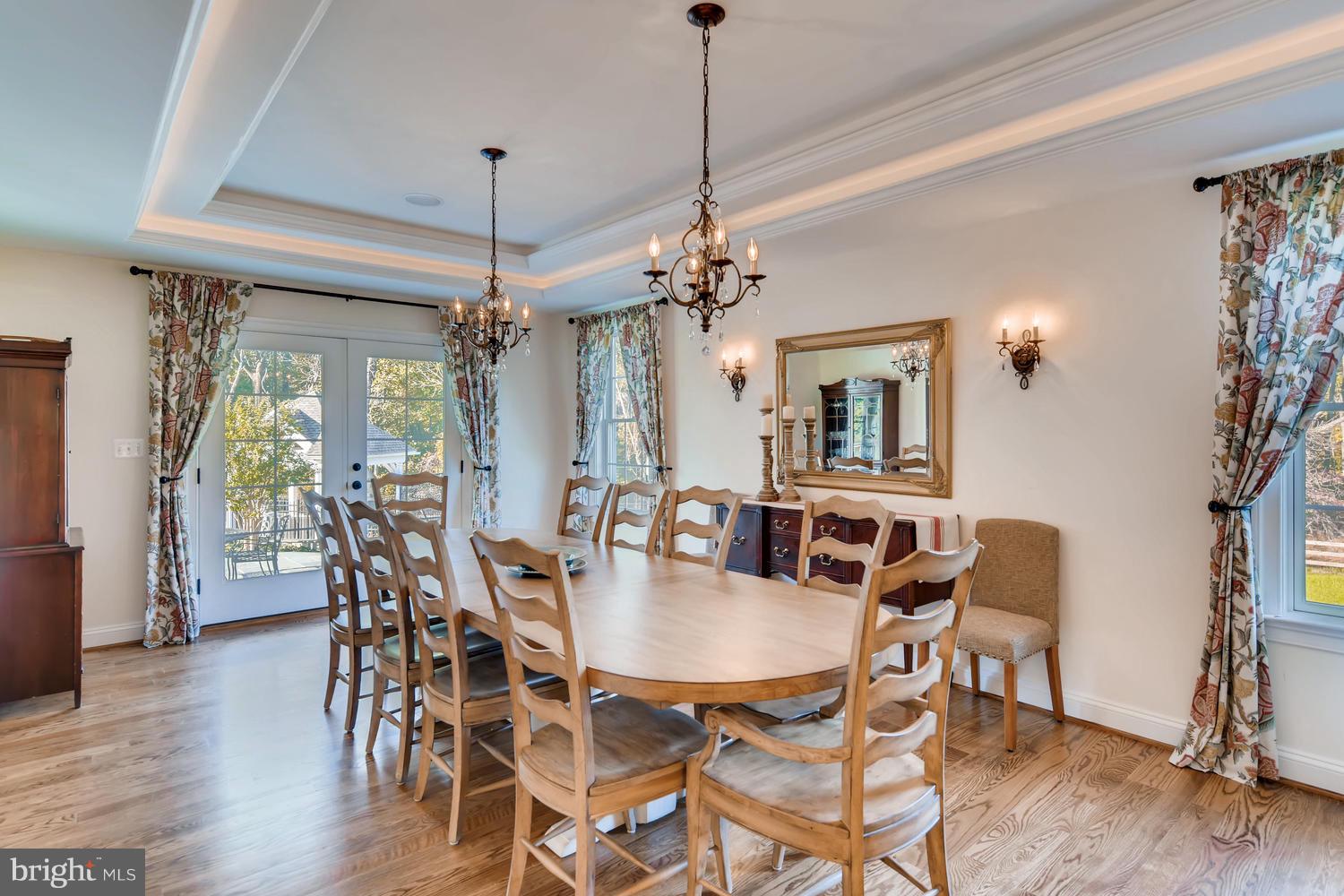 BRIAR KNOLL - Residential