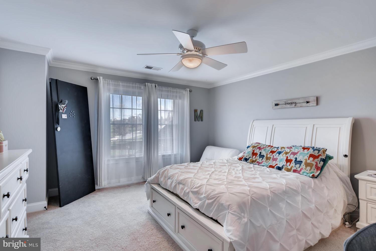 BRIAR KNOLL - Residential