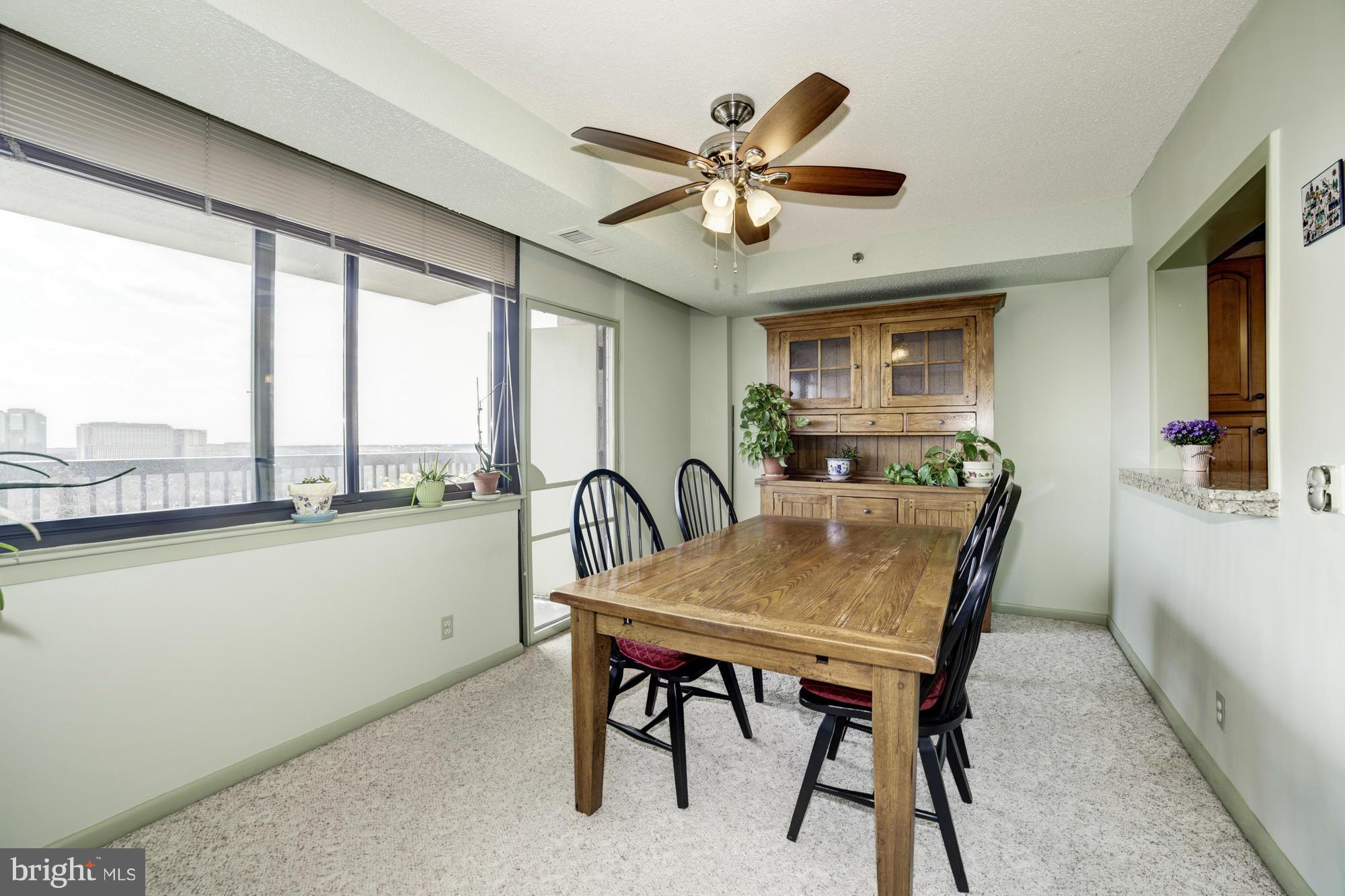 SKYLINE SQUARE CONDO - Residential