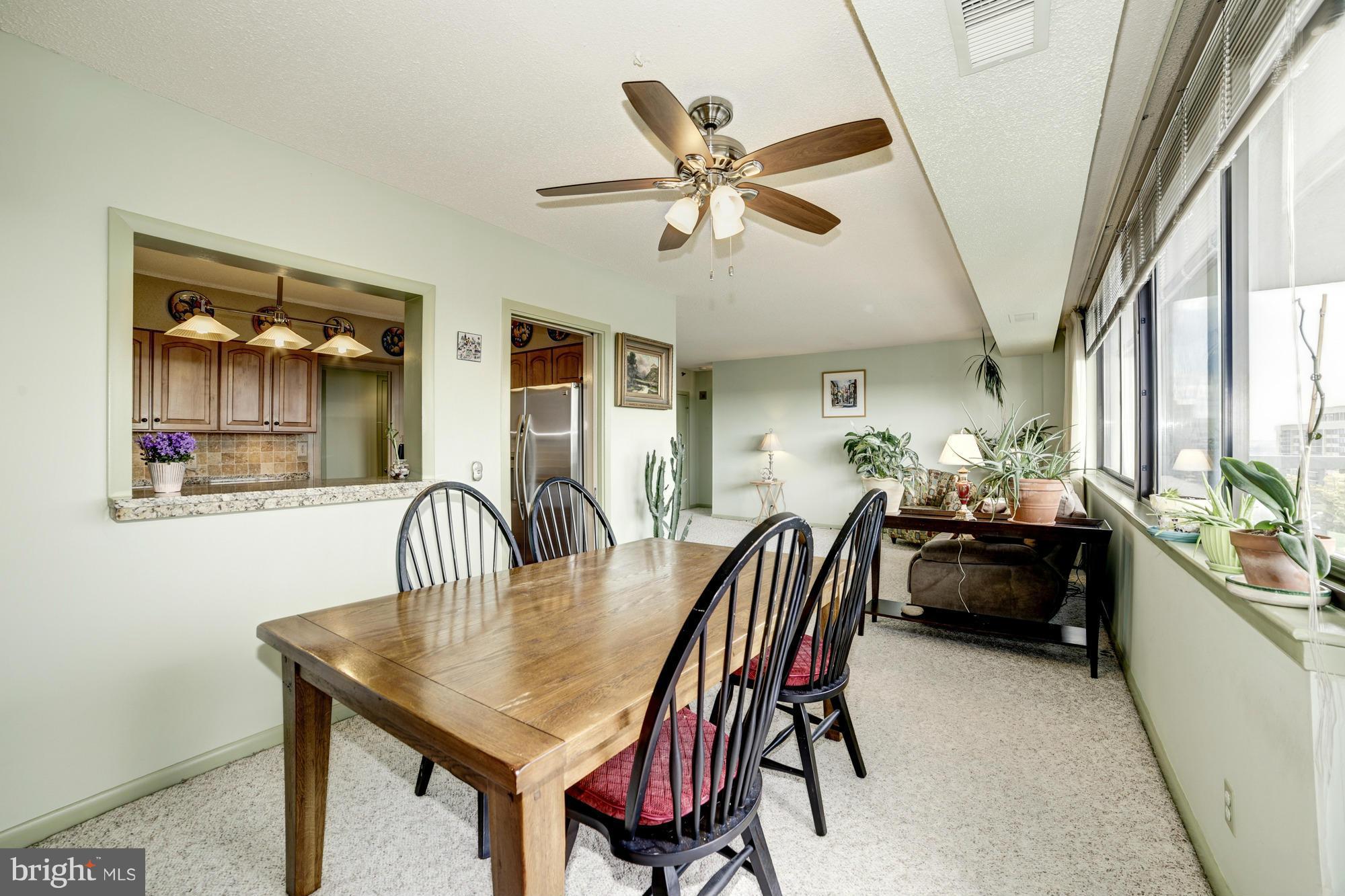 SKYLINE SQUARE CONDO - Residential