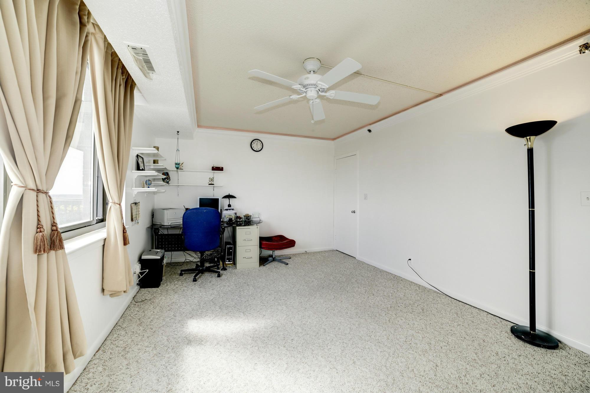 SKYLINE SQUARE CONDO - Residential