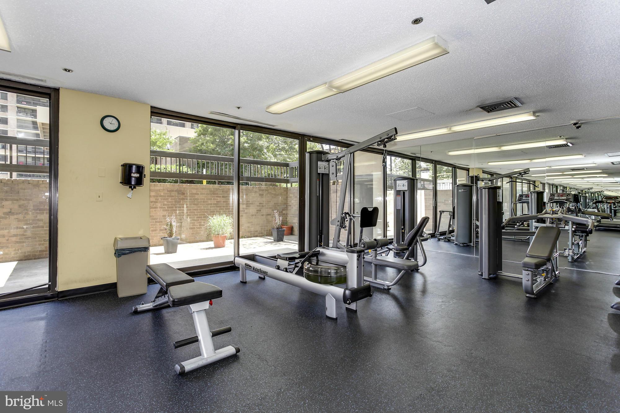 SKYLINE SQUARE CONDO - Residential