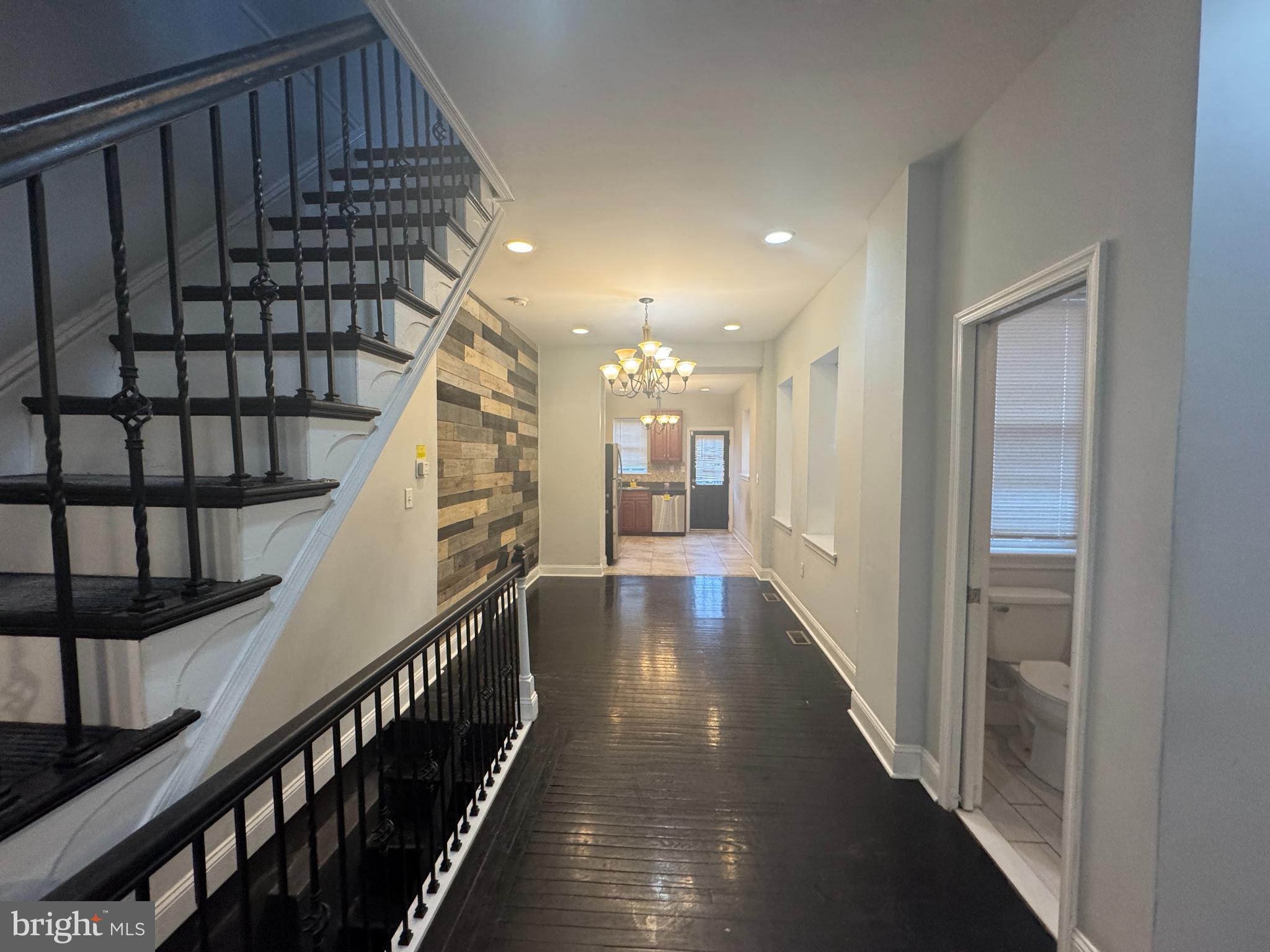 PORT RICHMOND - Residential