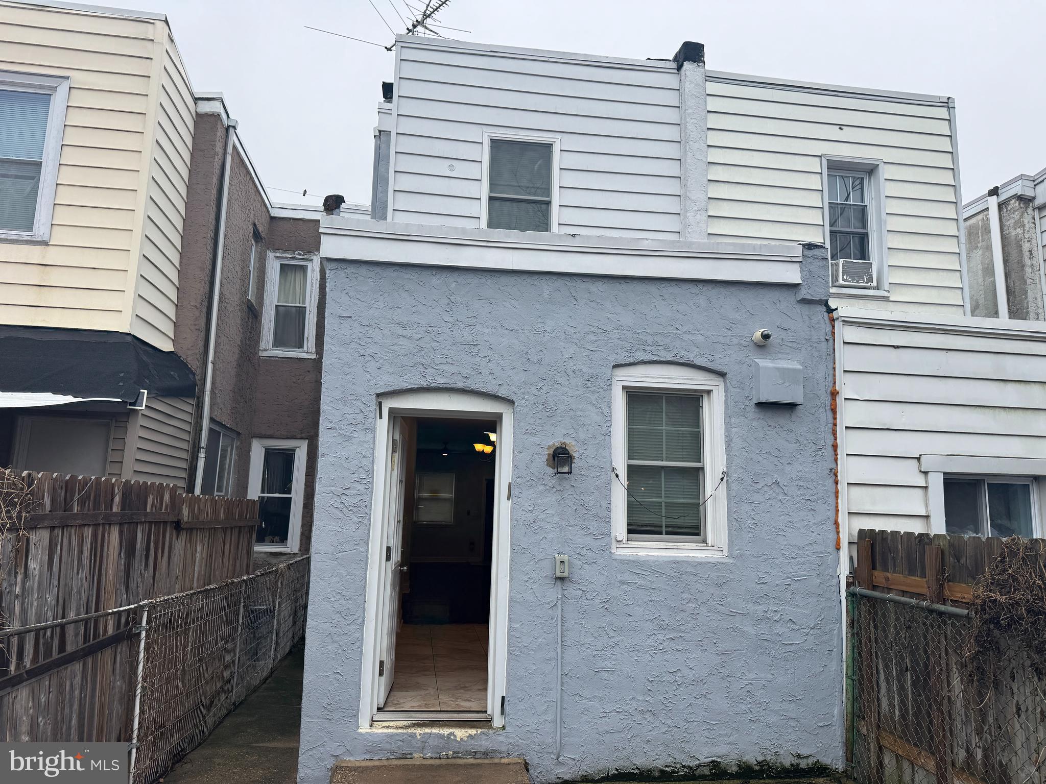 PORT RICHMOND - Residential