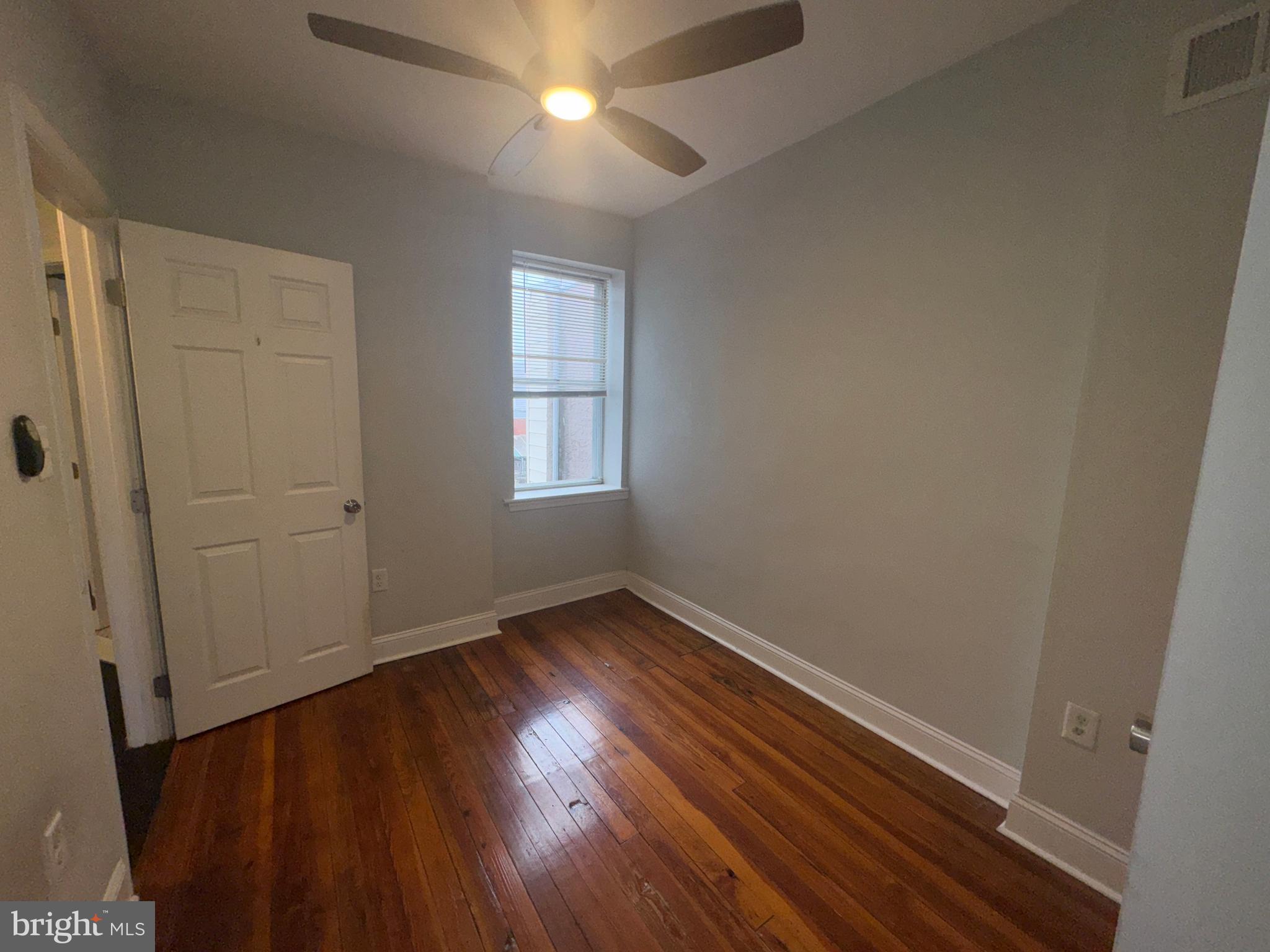 PORT RICHMOND - Residential