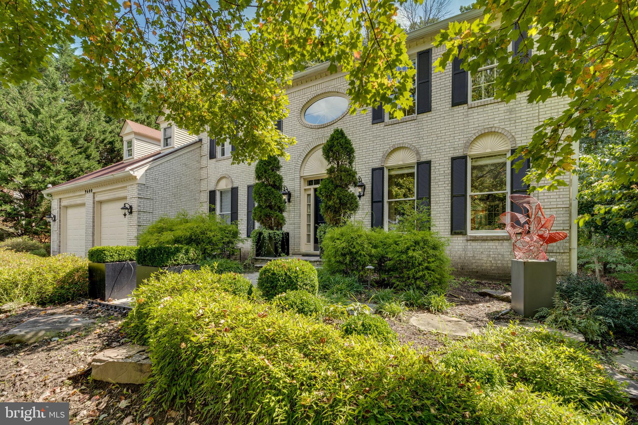 GLEN HILLS - Residential