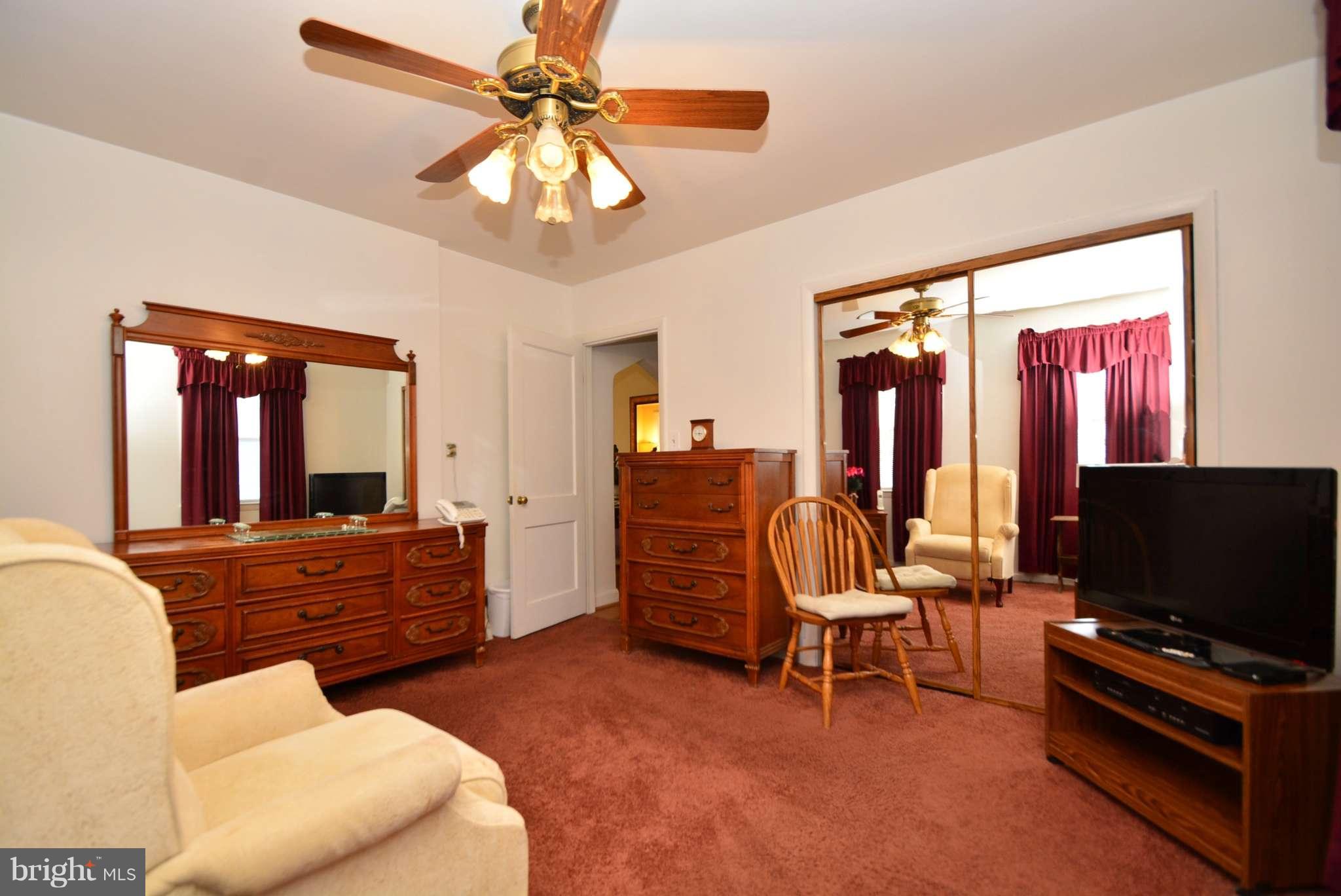 PARKVILLE - Residential