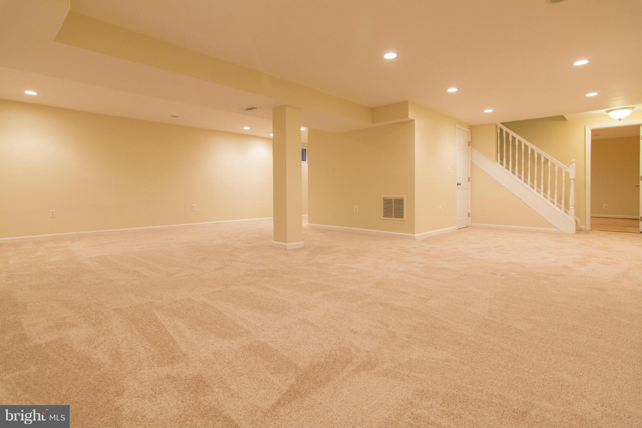 VILLAGE OF LONG REACH - Residential