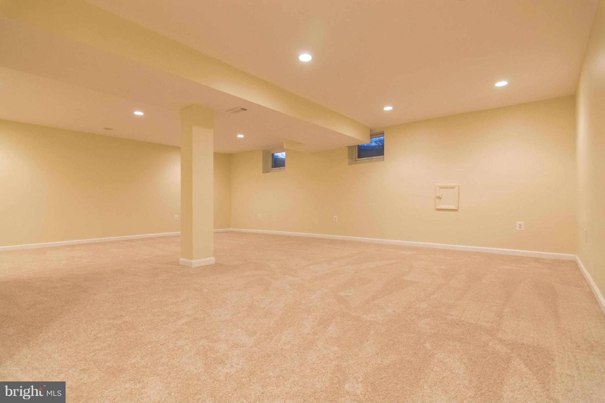 VILLAGE OF LONG REACH - Residential