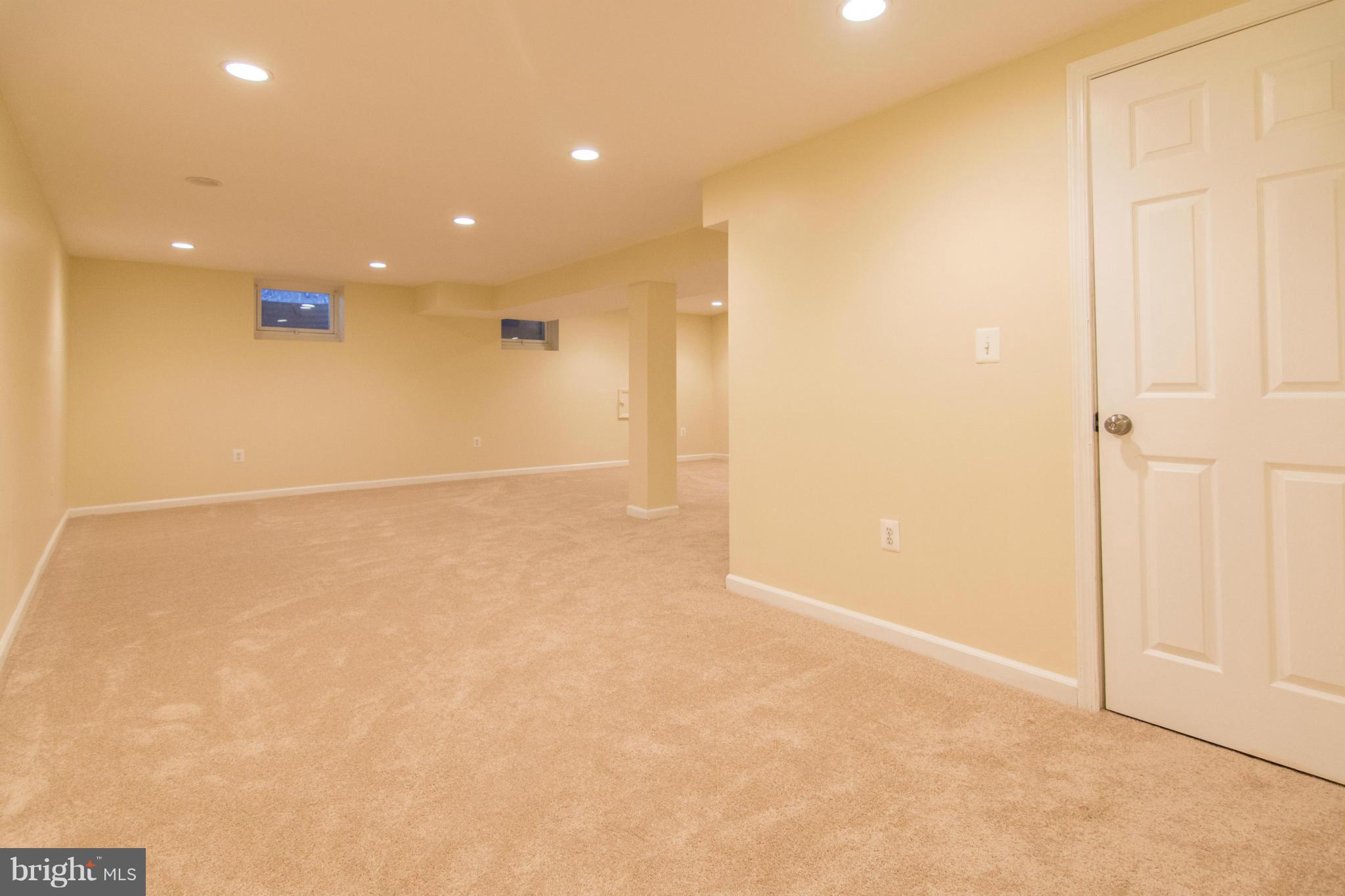 VILLAGE OF LONG REACH - Residential