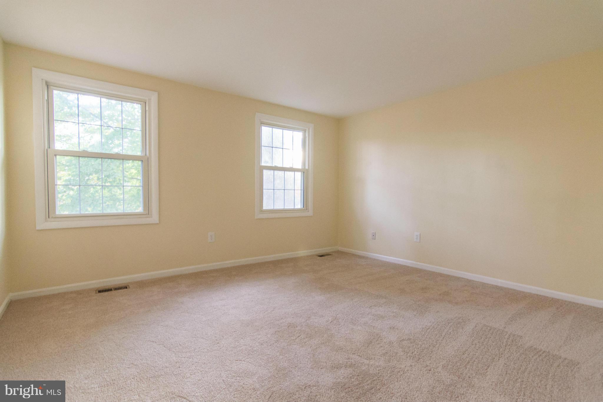 VILLAGE OF LONG REACH - Residential