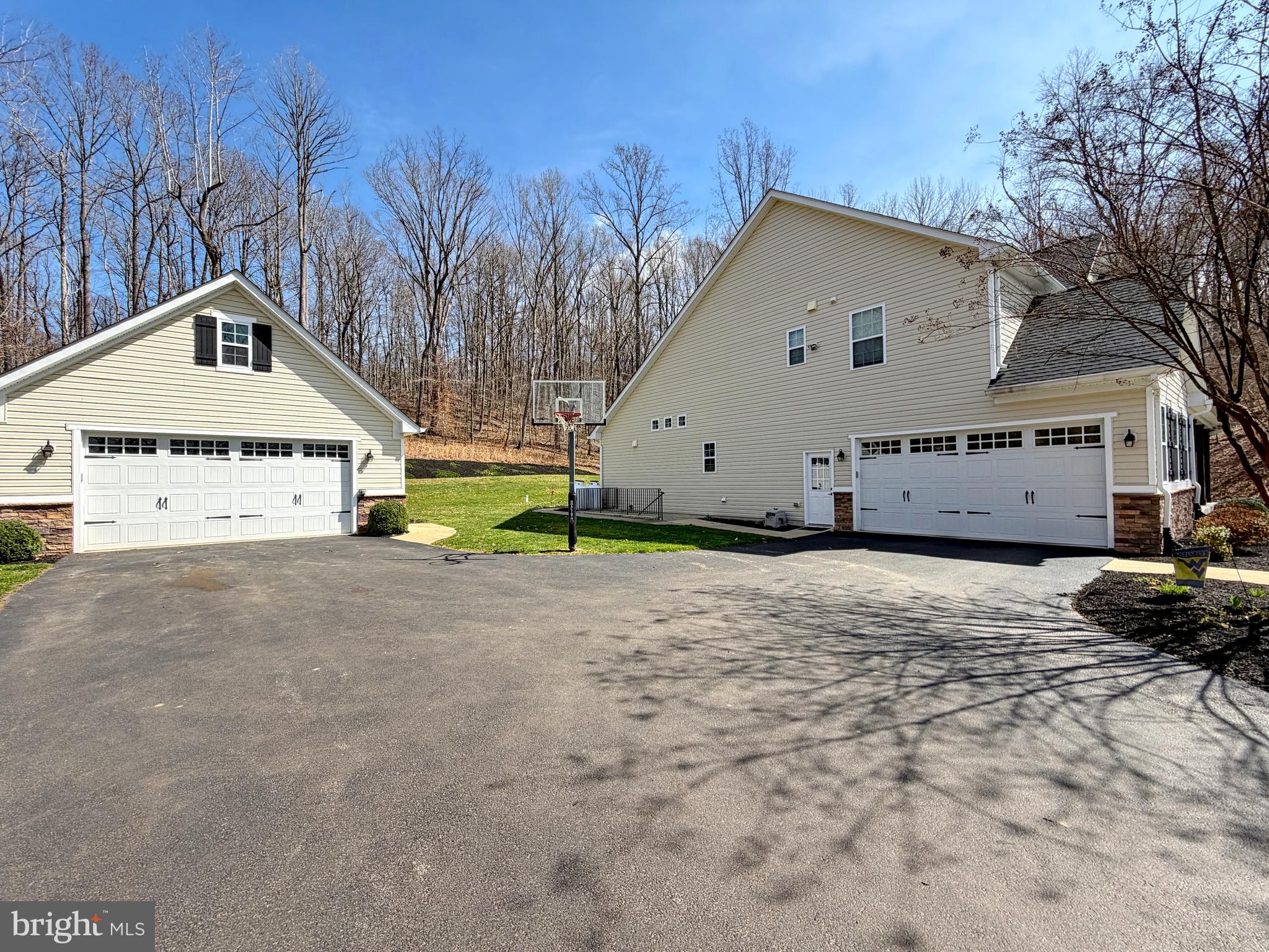 11504 THICKETTY HOLLY PLACE