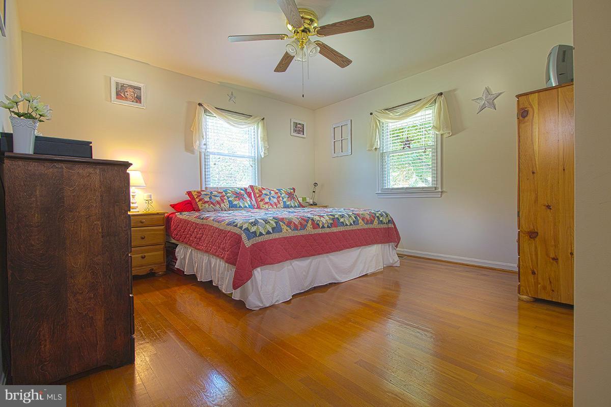 GRAFTON VILLAGE - Residential