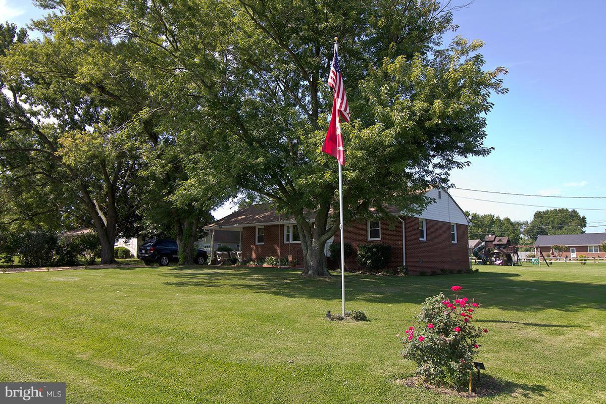 GRAFTON VILLAGE - Residential