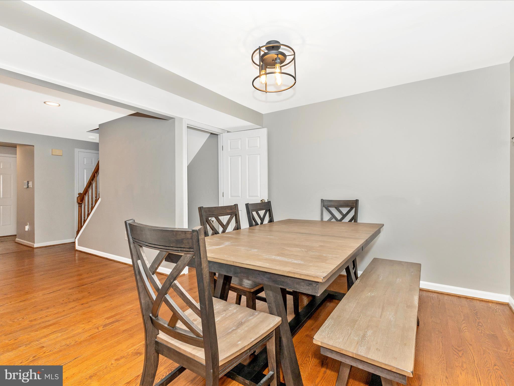 WATERSIDE - Residential