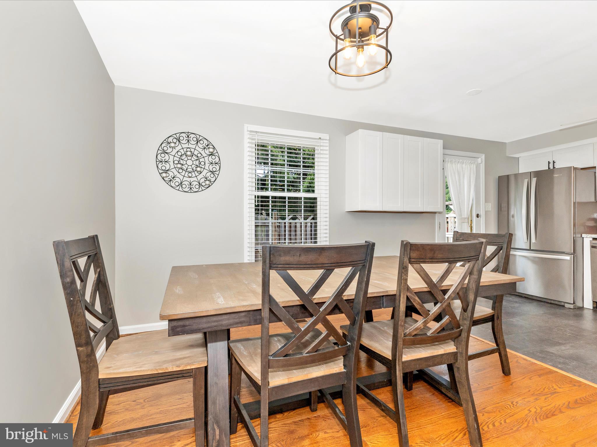 WATERSIDE - Residential