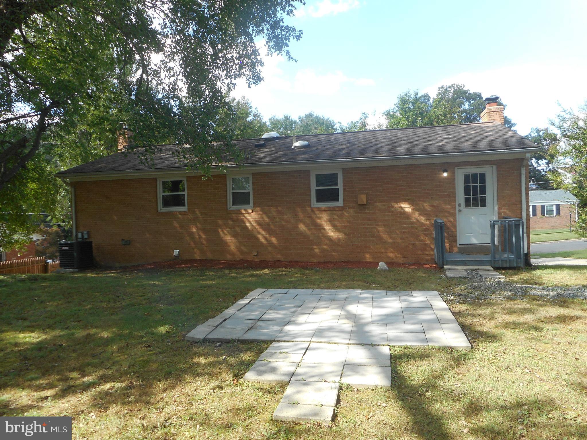 CRESTVIEW MANOR - Residential