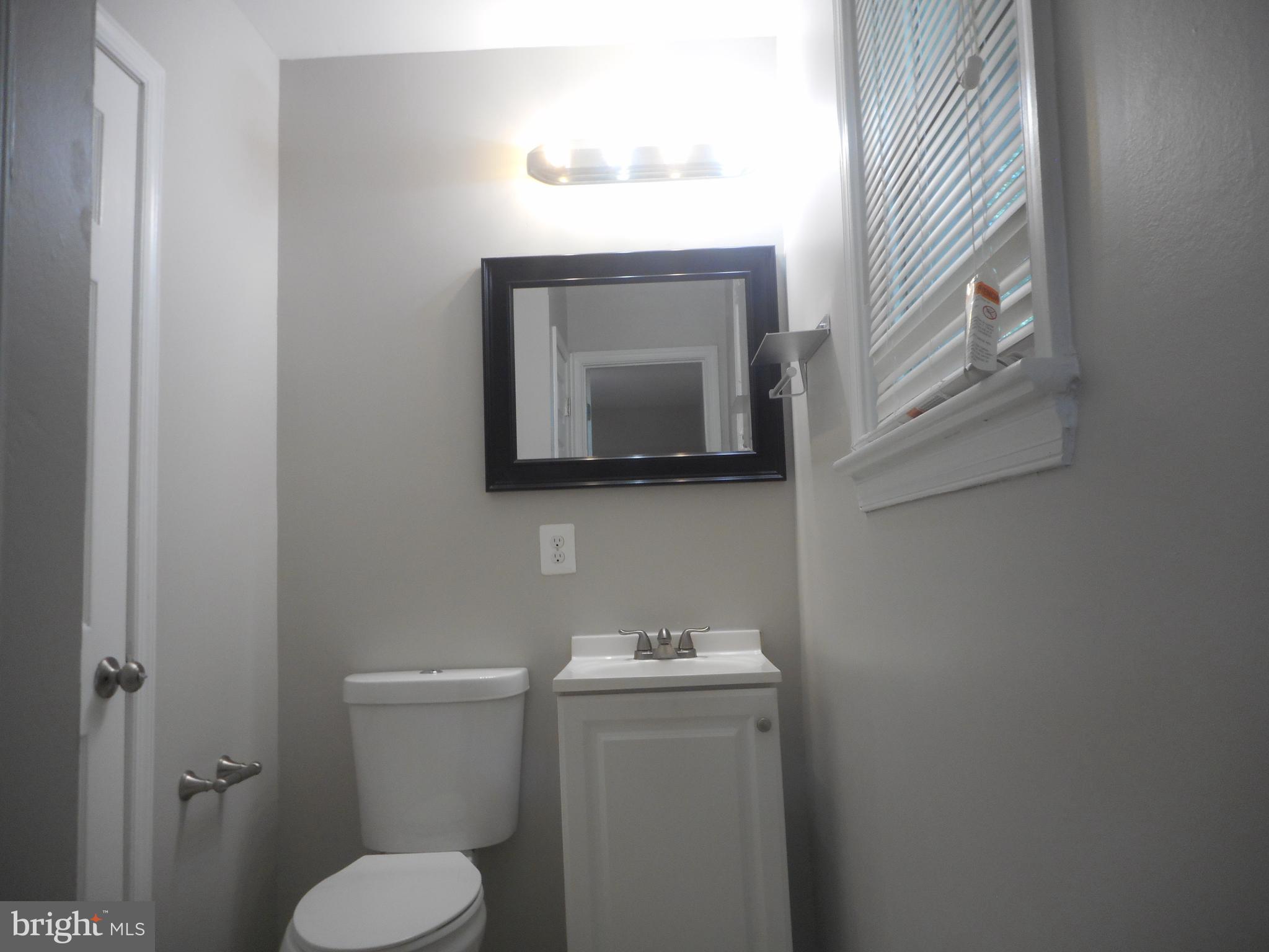 CRESTVIEW MANOR - Residential