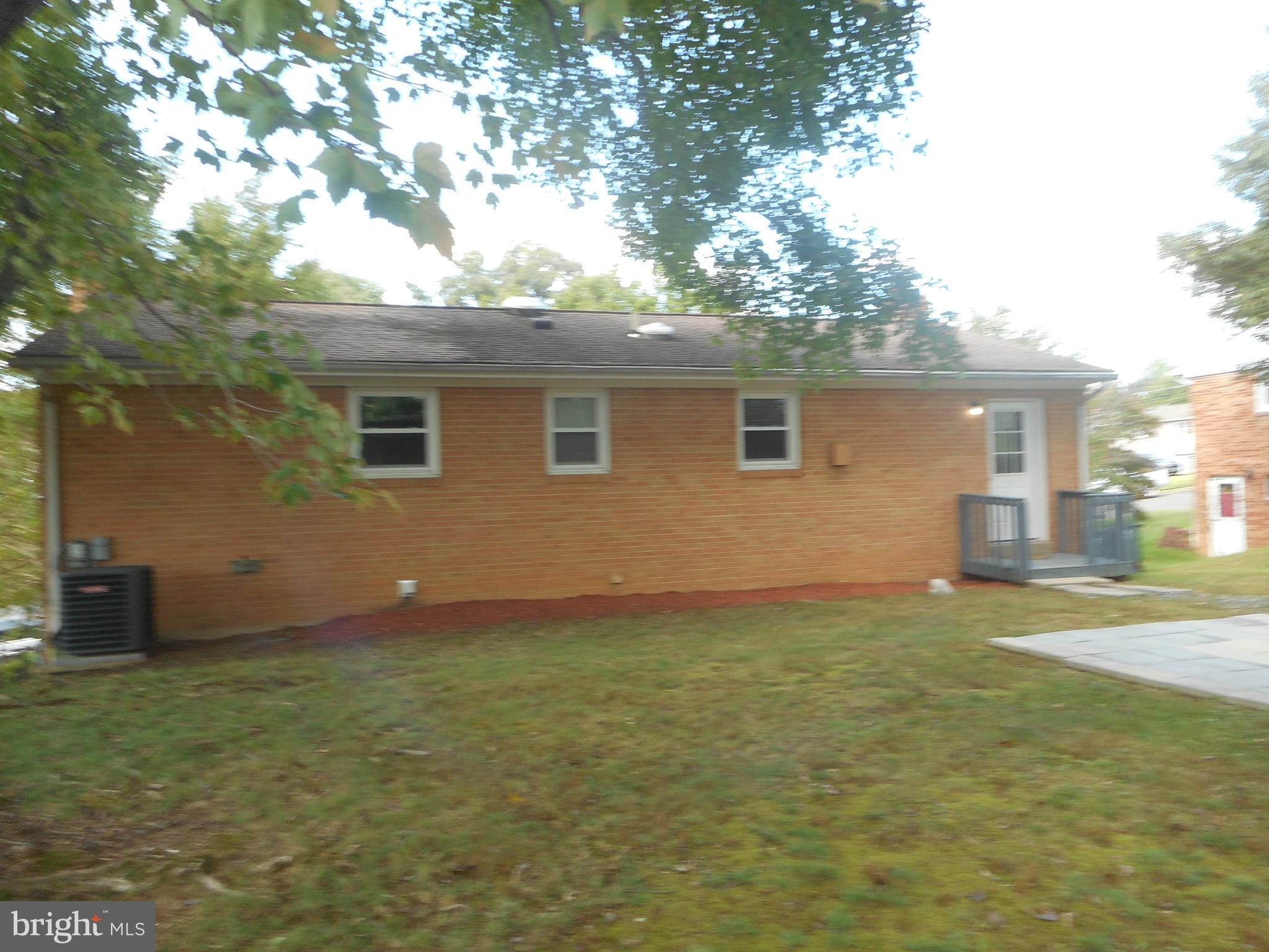 CRESTVIEW MANOR - Residential