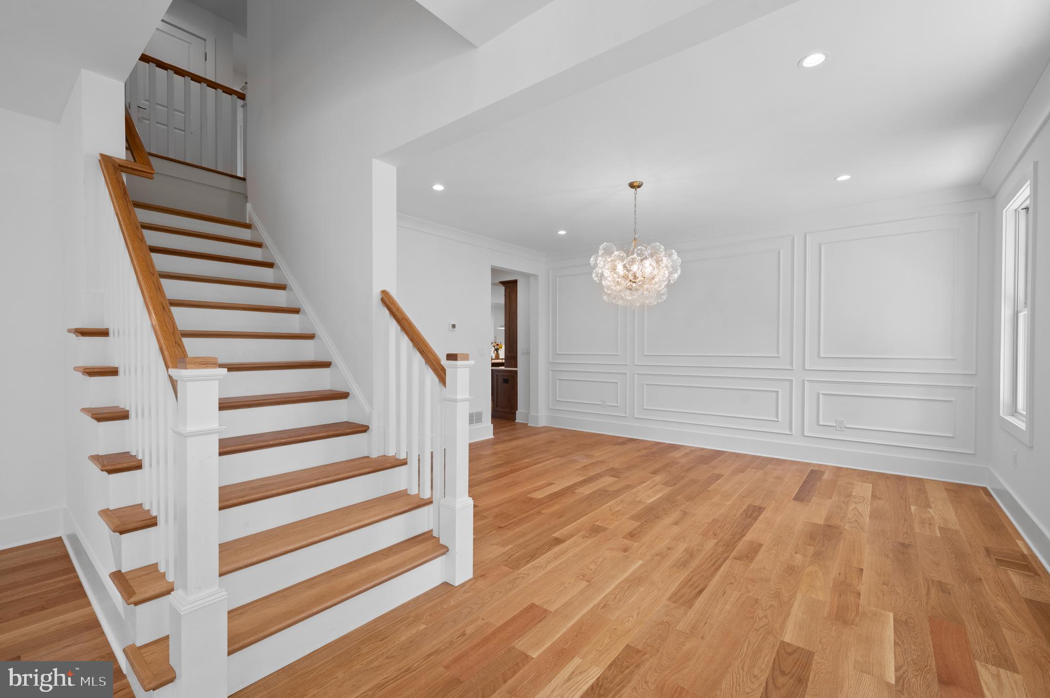 477 BLACK SWAN LANE