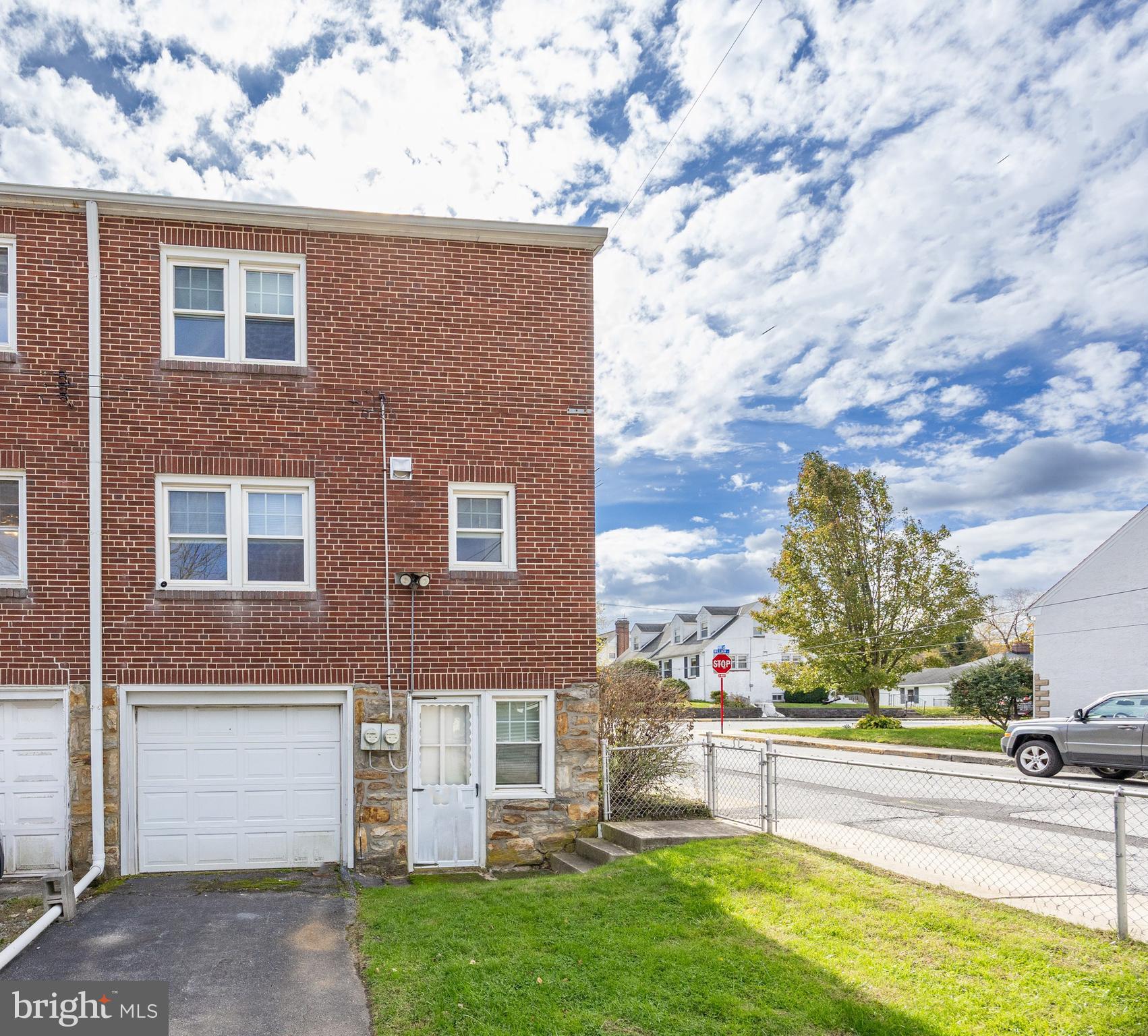 DOWNINGTOWN BORO - Residential Lease