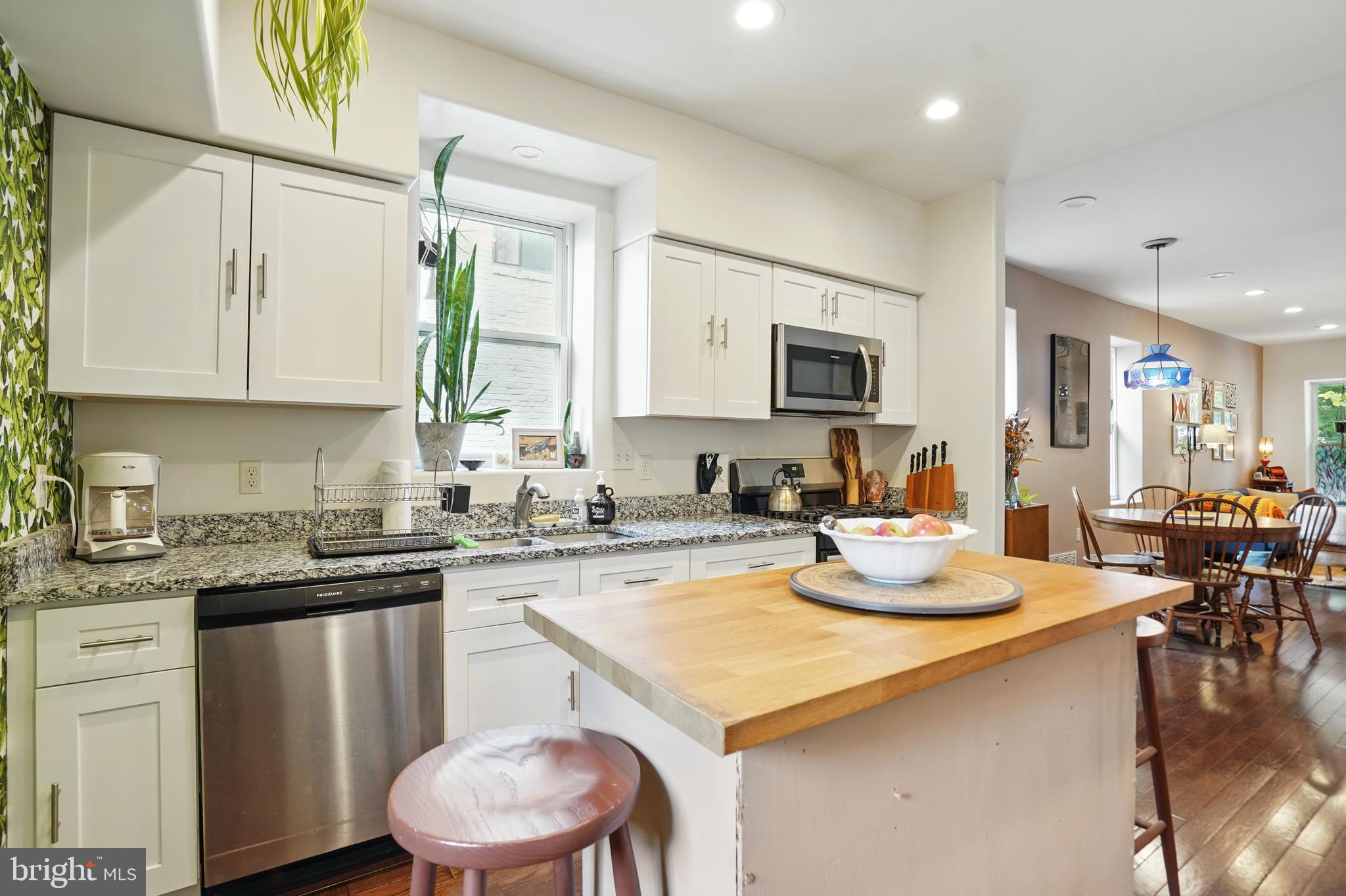 CHARLES VILLAGE - Residential Lease