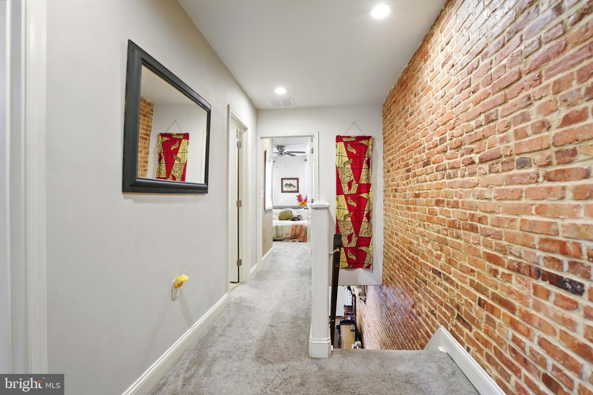 CHARLES VILLAGE - Residential Lease