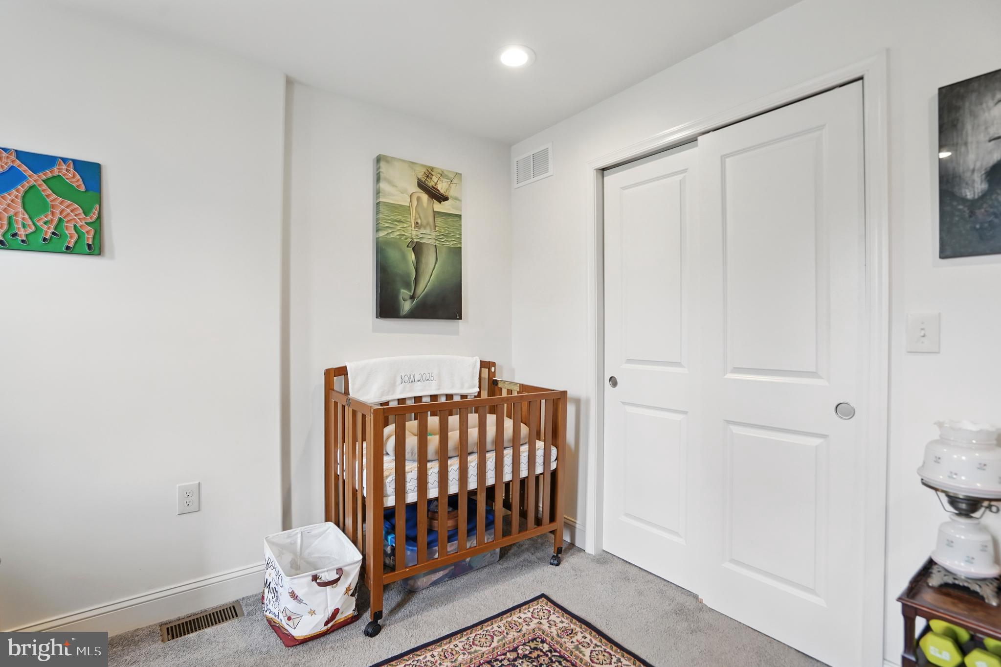 CHARLES VILLAGE - Residential Lease