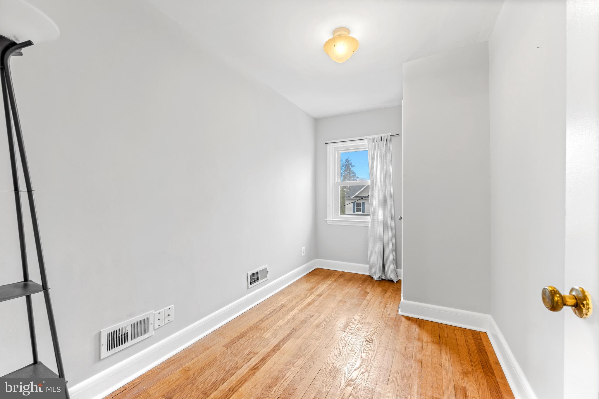 PARADISE - Residential