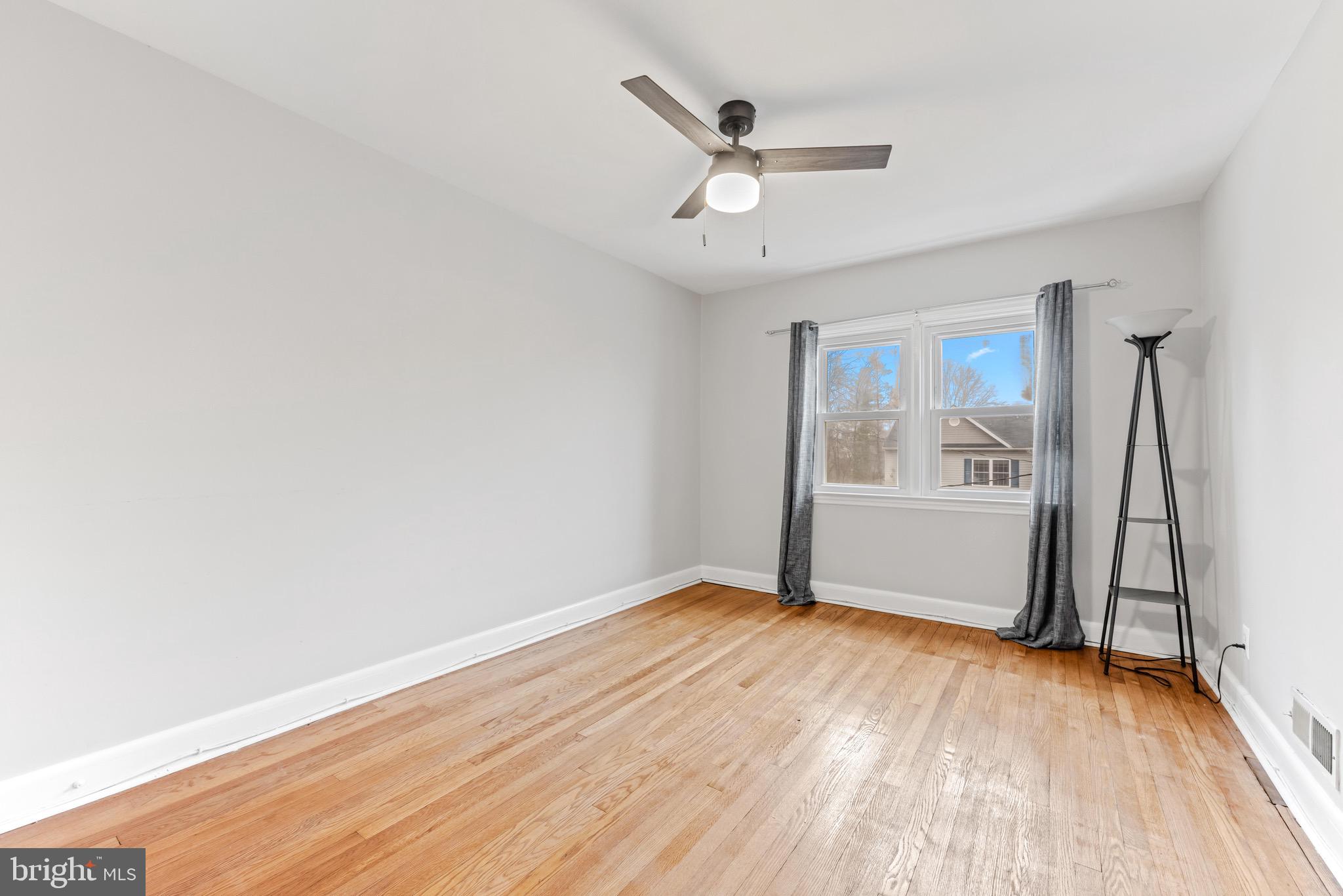 PARADISE - Residential