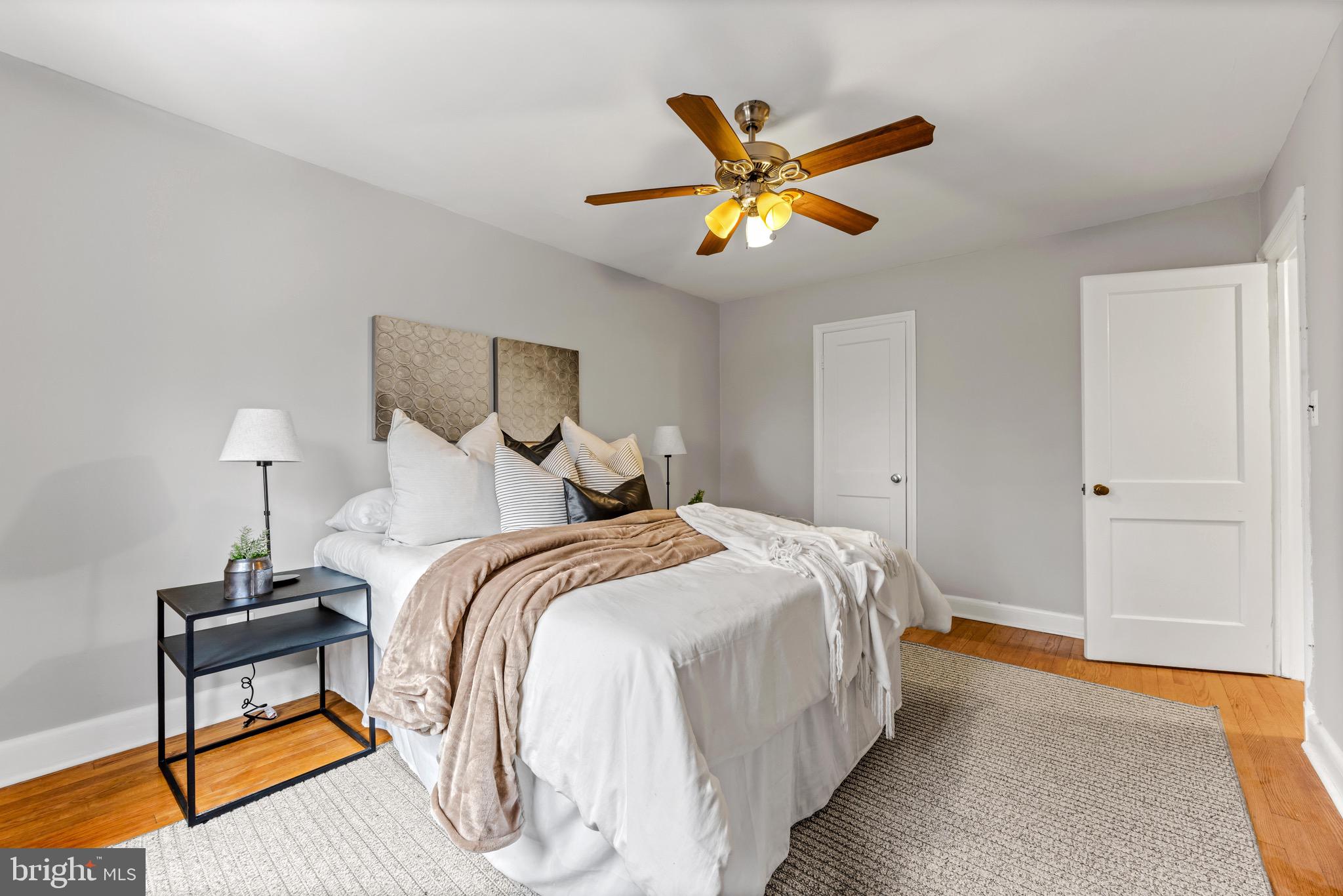 PARADISE - Residential