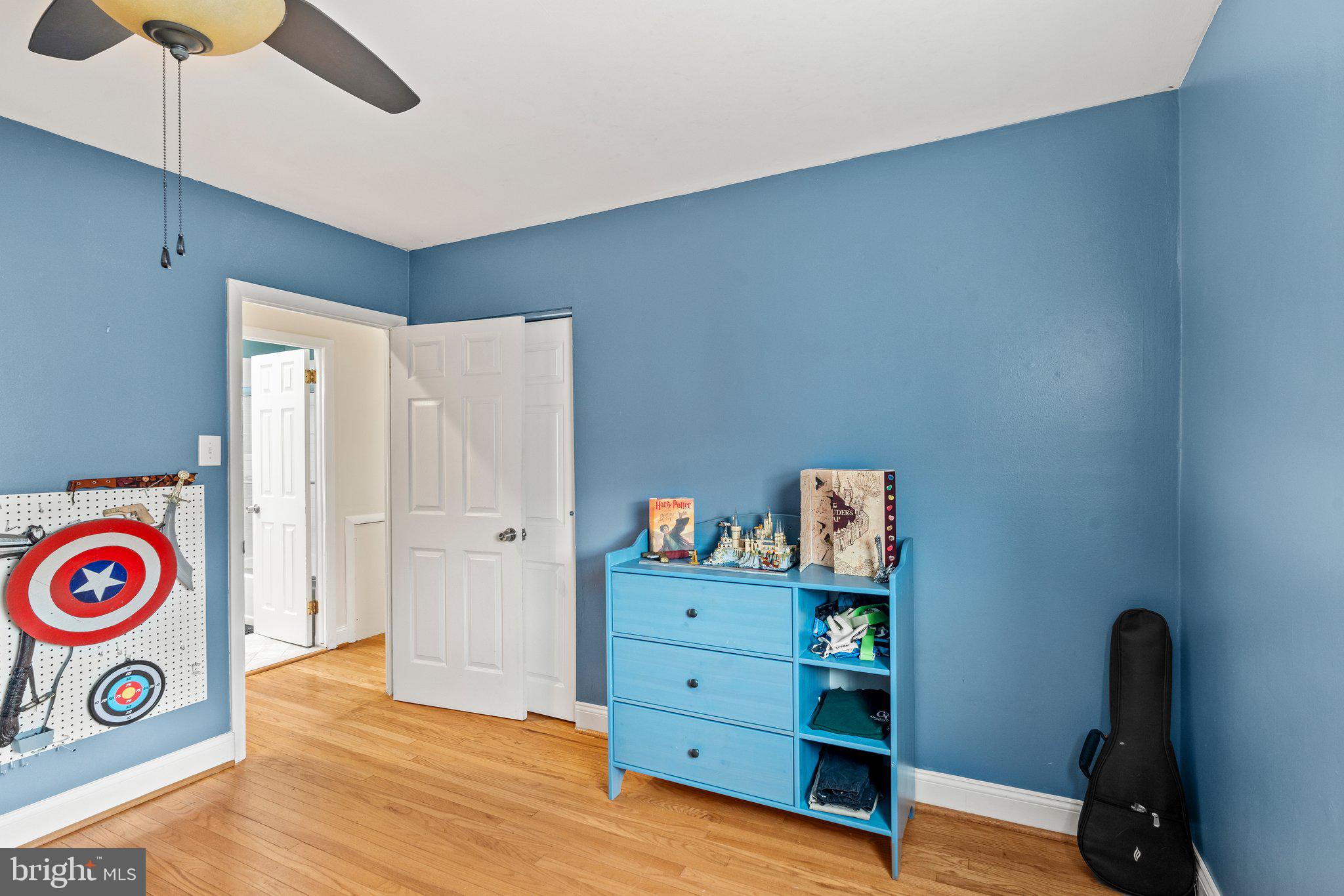 ROXBOROUGH - Residential