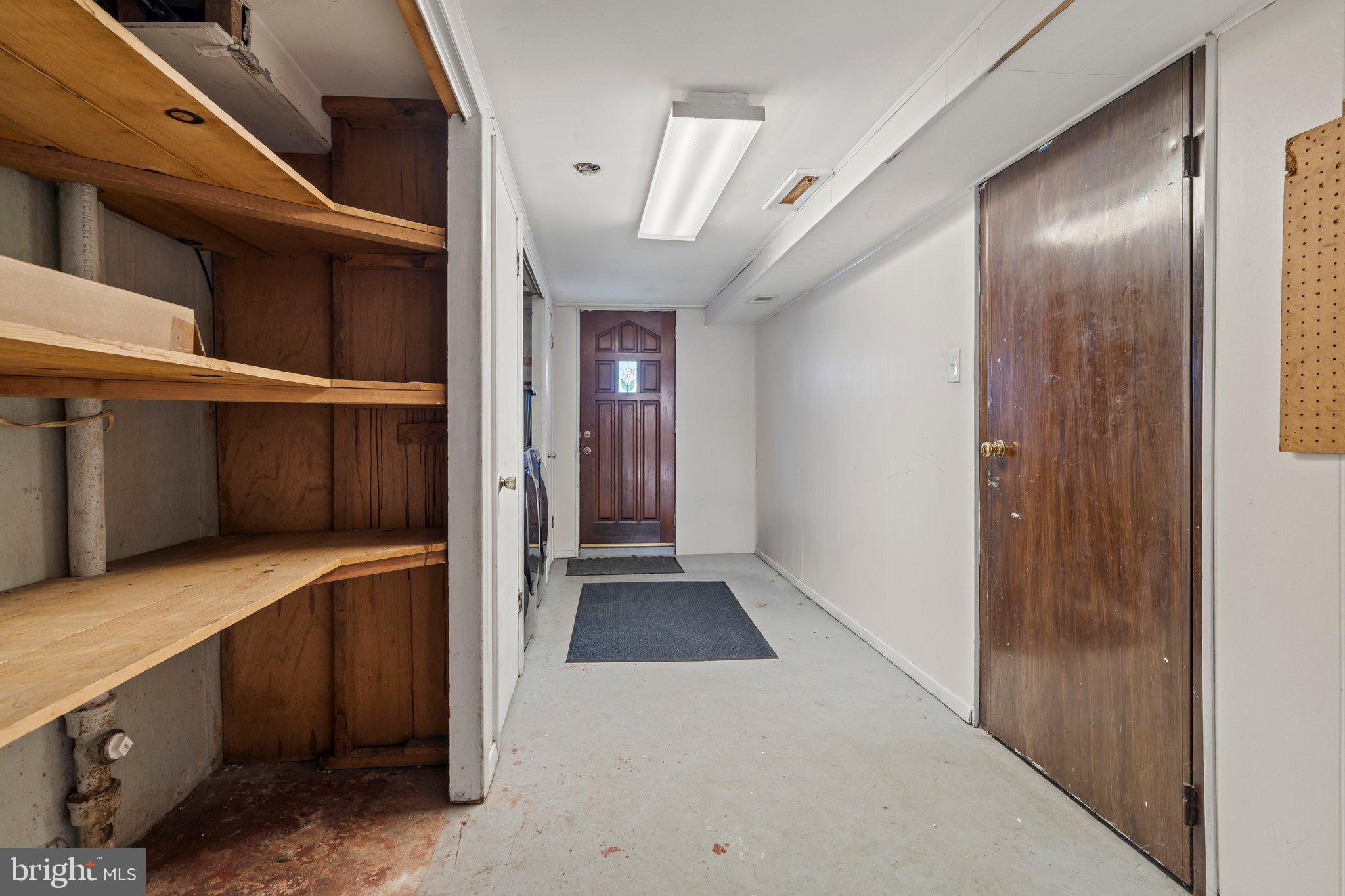 ROXBOROUGH - Residential